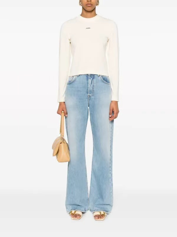 NO:799240,jacquemus 2026 spring and summer new long-sleeved bottoming shirt, basic small version, webbing logo, three colors and three codes, sml p,,19860909jacquemus 2026春夏新款长袖打底衫 基础小版型 织带logo徽标 三色三码 sml p,,,Women's clothing