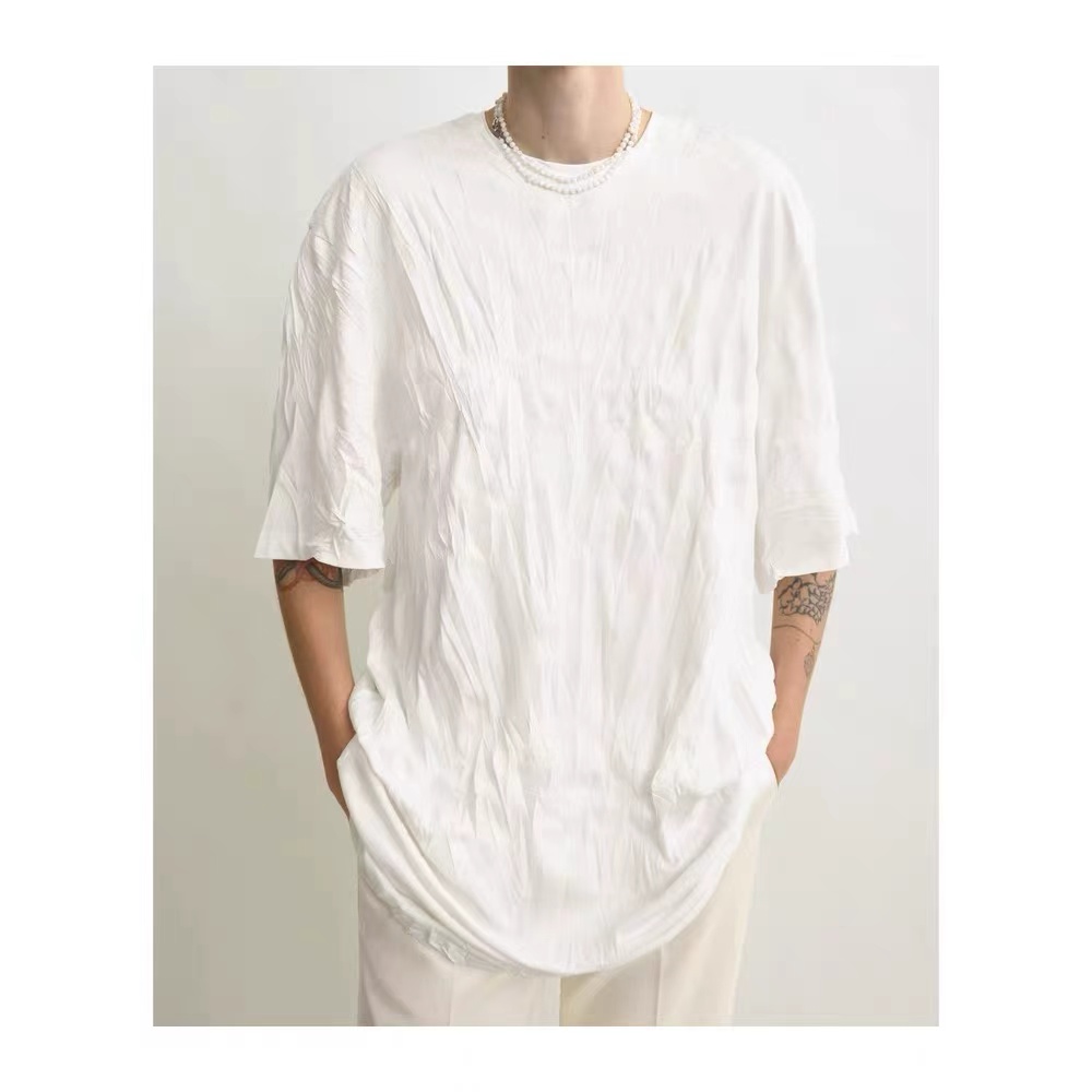 NO:901965,totem* 2026 summer new pleated T-shirt, loose fit, three-dimensional pleated technology, black and white 343638,,tees,t-shirt,19860909totem* 2026夏季新款褶皱T恤 宽松版型 立体褶皱工艺 黑色白色 343638,,tees，t-shirt,,Women's clothing