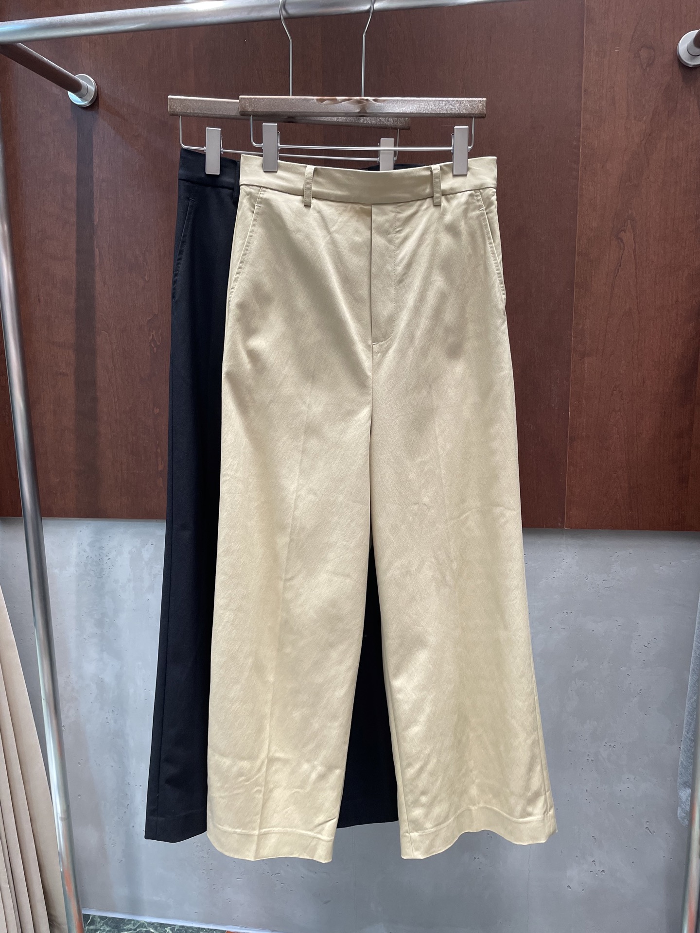 NO:902094,RA 2026 new summer overalls, folded waist design, handsome, casual and versatile, sml real photos,,19860909RA 2026夏季新款工装裤 折腰设计 帅气休闲百搭 sml 实拍图,,,Women's clothing