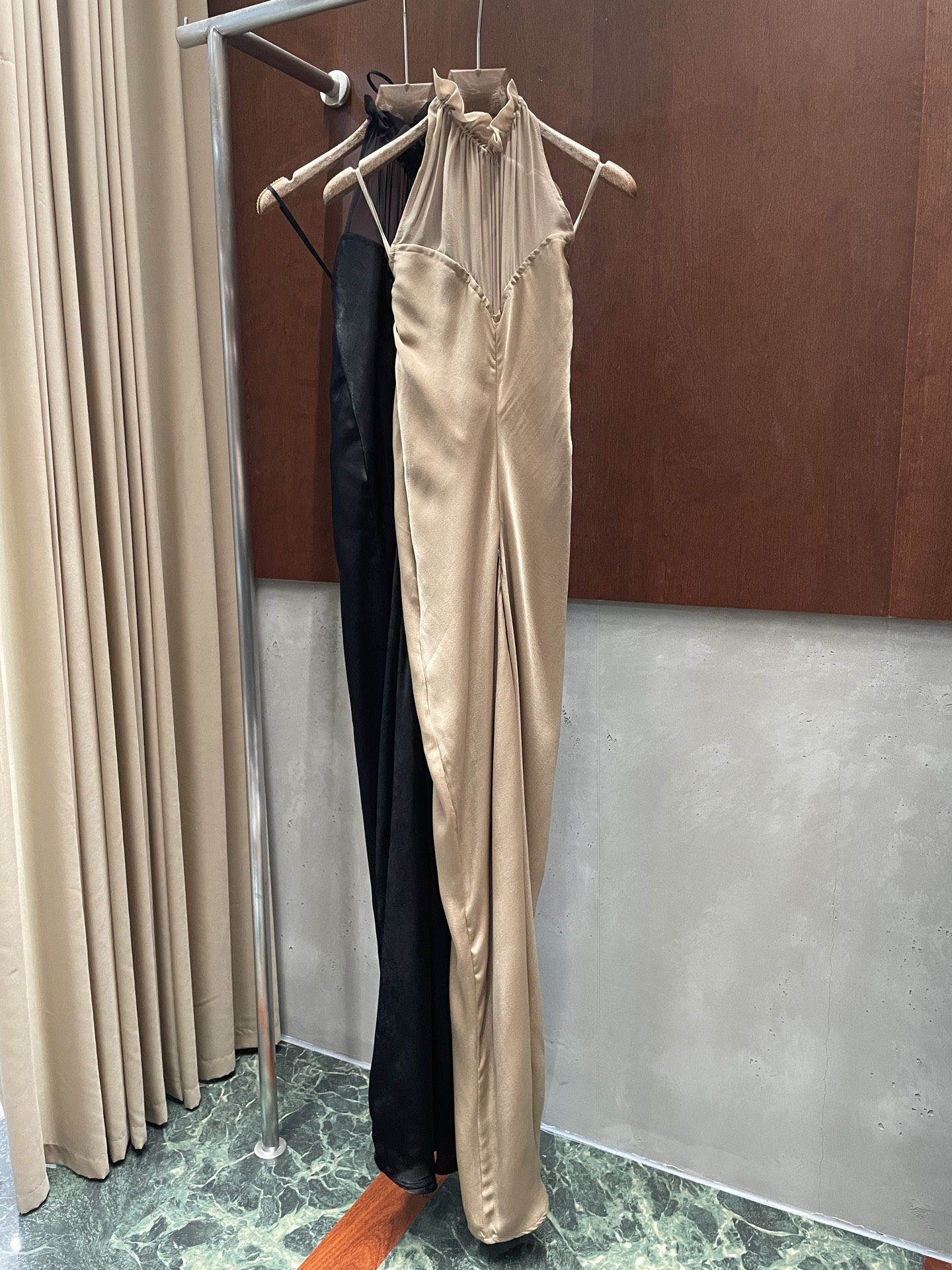NO:906645,ou 2026 new summer dress, mesh splicing, super slim upper body, two colors and three sizes, smlP real photos,,loro piana,skirts,19860909ou 2026夏季新款连衣裙 网纱拼接 上身超级显瘦 两色三码 smlP实拍图,,loro piana,skirts,,Women's clothing