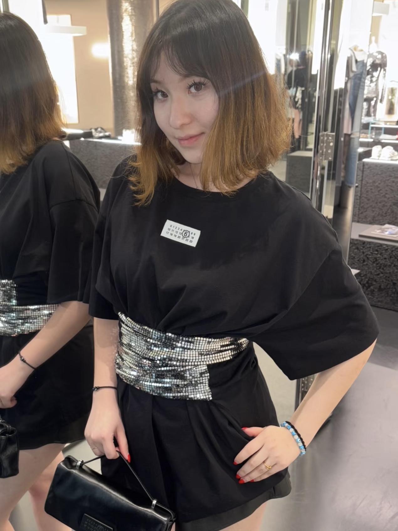 NO:900738,The two ways to wear it are super fashionable,19860909可两种穿法超洋气,,,Women's clothing