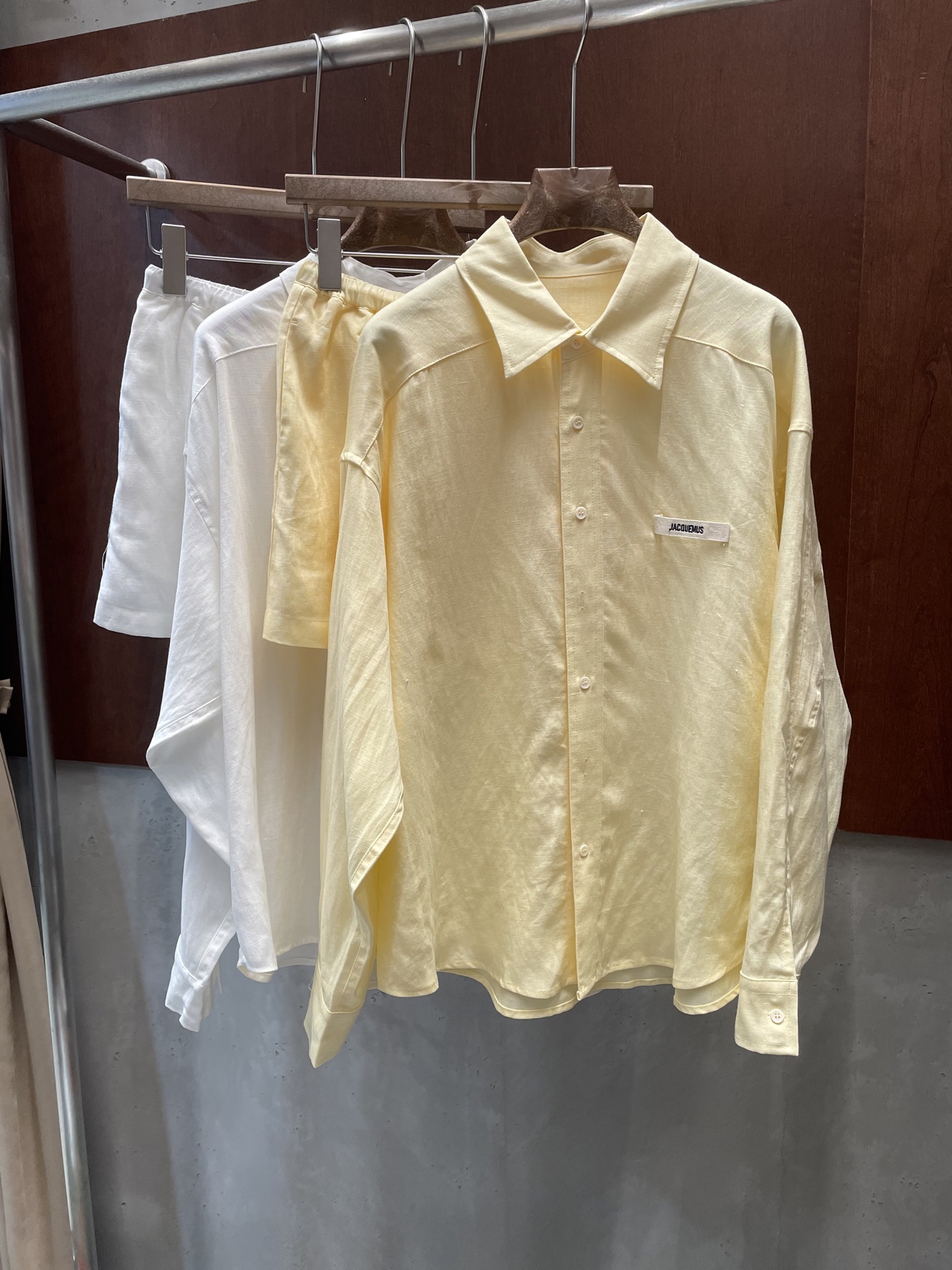 NO:900729,jac* linen suit, a must-have for lazy summers, cool and comfortable, a solution for beautiful commuting wear, two-color sml/set of real photos,,19860909jac* 麻料套装 慵懒夏日必备 凉爽舒适的体感 美丽通勤穿搭一套解决方案 两色sml /套实拍图,,,Women's clothing