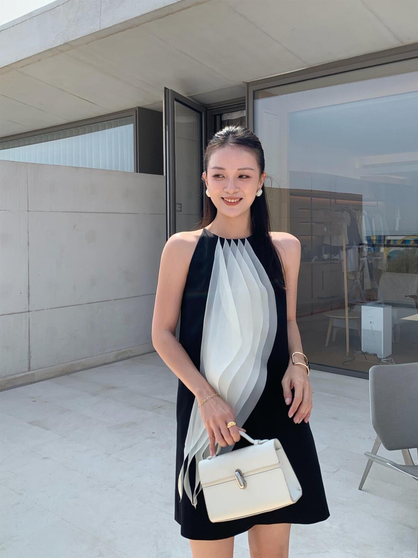 NO:901984,AM 2026 new summer sleeveless dress, tulle layered stitching, super fairy showing temperament sml,,skirts,19860909AM 2026夏季新款无袖连衣裙 薄纱层叠拼接 超级仙女显气质 sml,,skirts,,Women's clothing