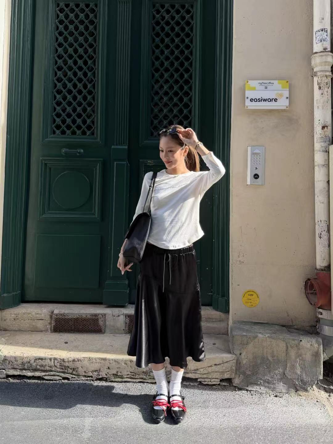 NO:907431,GI 2026 early autumn new three-quarter sleeve bottoming shirt, slim and tight, super slim sml,,19860909GI 2026早秋新款七分袖打底衫 修身紧身款 超级显瘦 sml,,,Women's clothing