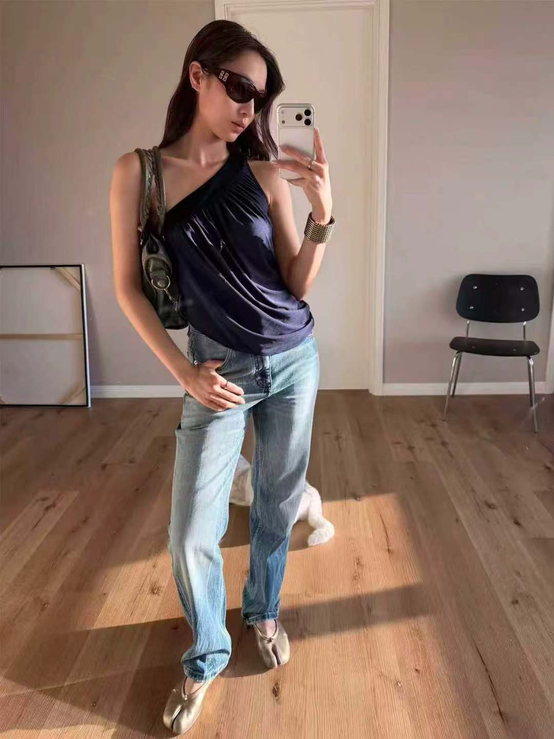 NO:933253,RA 2026 summer new slanted shoulder top, summer must-have, super stylish, two colors and three sizes, sml p,,19860909RA 2026夏季新款斜肩上衣 夏季必备款 超级洋气 两色三码 sml p,,,Women's clothing