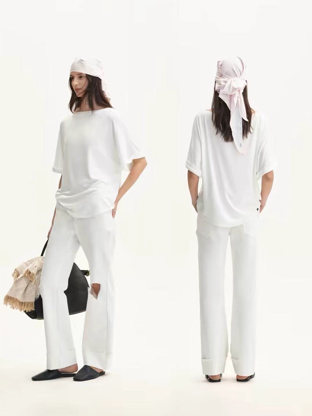 NO:934219,RA 2026 new summer style, lazy style loose short-sleeved T-shirt with one-line collar, casual and versatile, two colors and three sizes, sml p,, T-shirt, tees, t-shirt,19860909RA 2026夏季新款 慵懒风宽松短袖T恤设计感一字领休闲百搭 两色三码 sml p,,T-shirt,tees，t-shirt,,Women's clothing