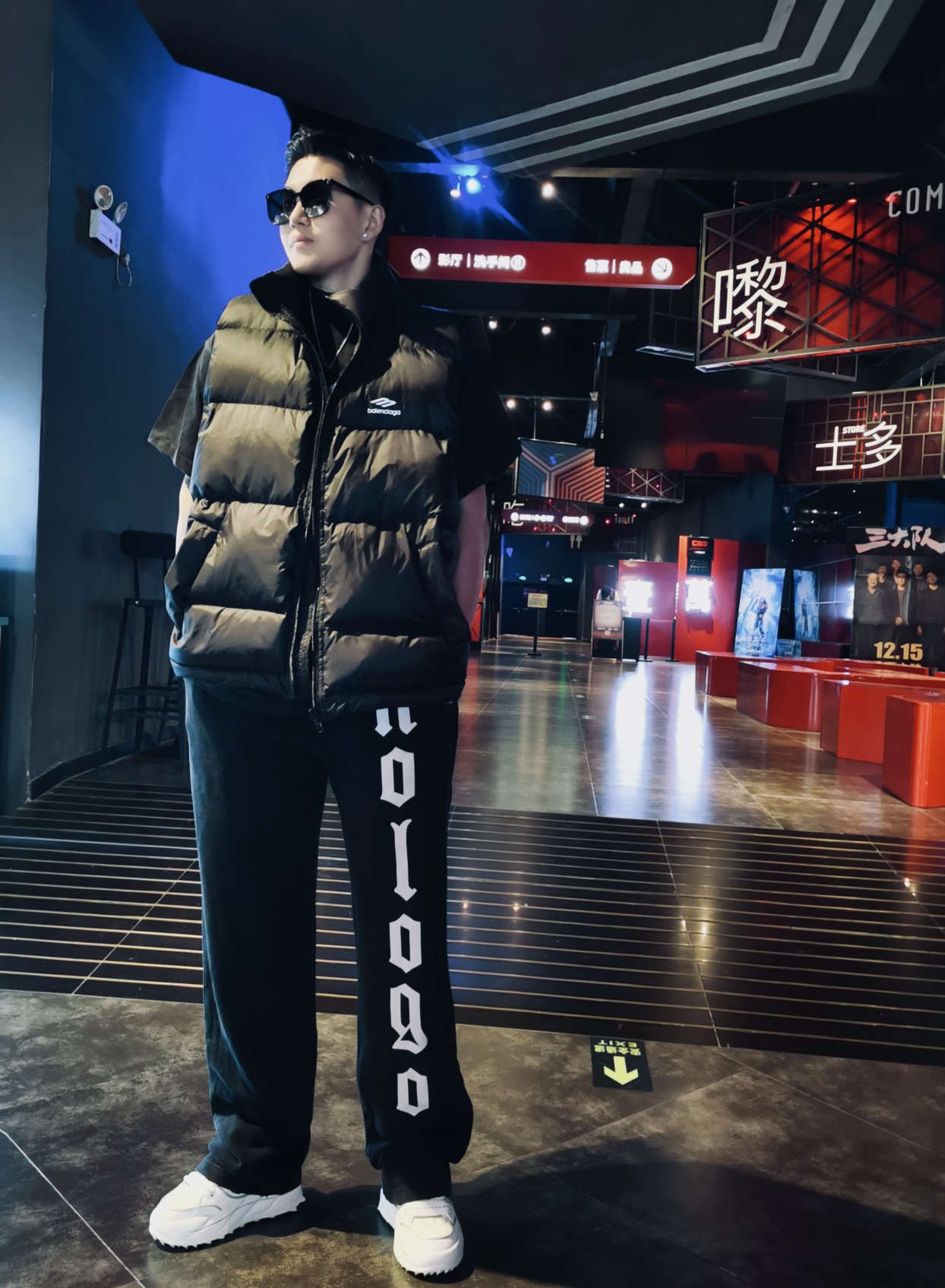 路易威登 Louis Vuitton 高定典藏名品高定成衣时装外套连衣裙衬衫T恤 #F58346B4 6