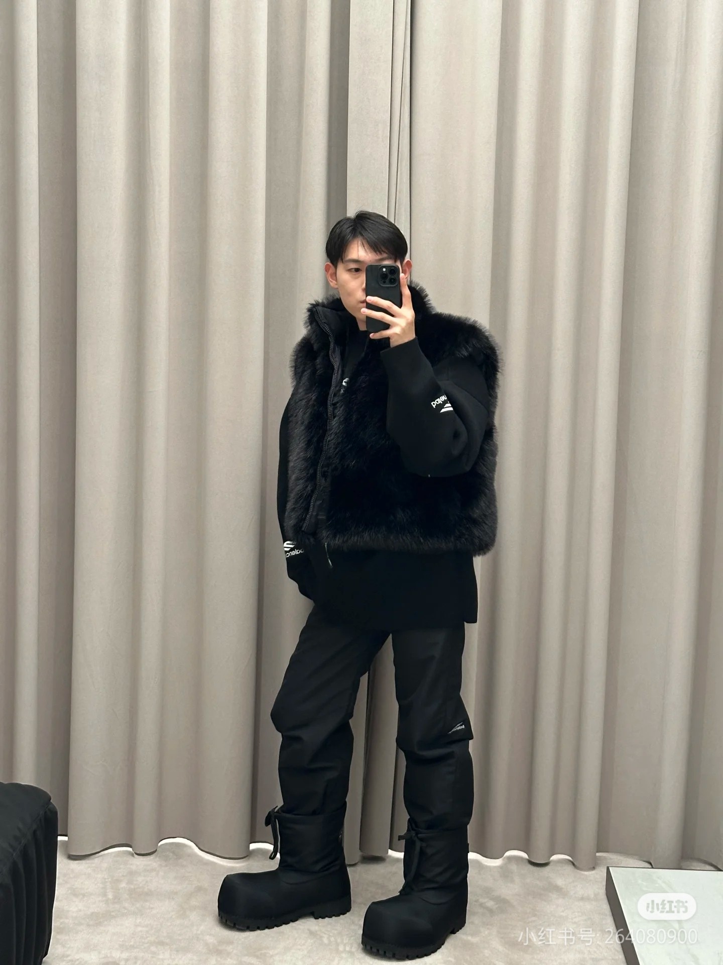 路易威登 Louis Vuitton 高定典藏名品高定成衣时装外套连衣裙衬衫T恤 #9792775C 3
