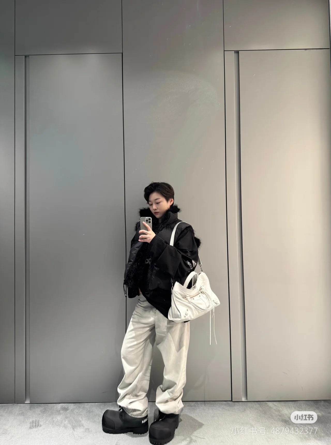路易威登 Louis Vuitton 高定典藏名品高定成衣时装外套连衣裙衬衫T恤 #9792775C 4