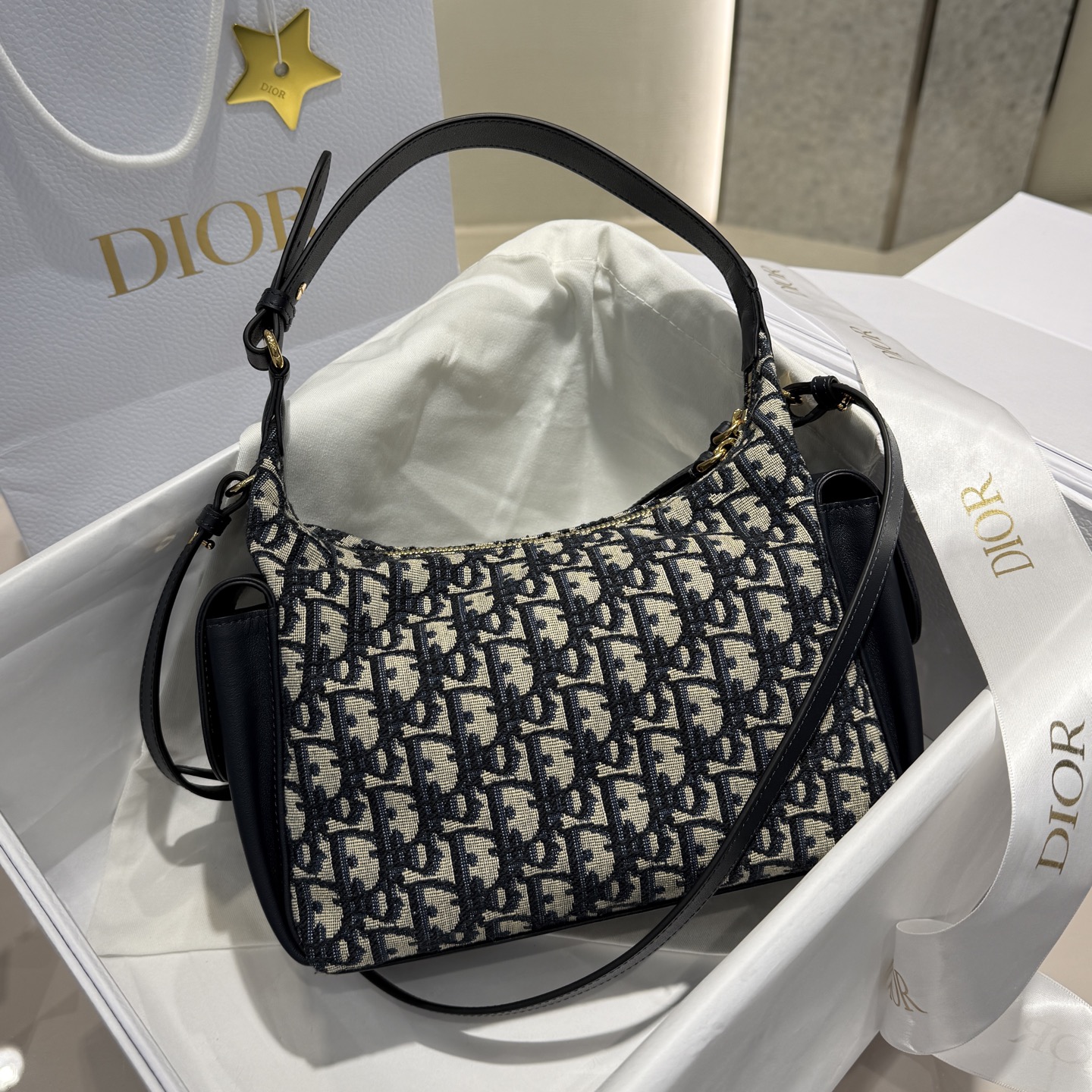 𝘿-𝘿𝙧𝙚𝙖𝙢Bolsa de motocicleta de tamaño mediano Producido por Guangdi Presbicia bordada con hilo original Herrajes …