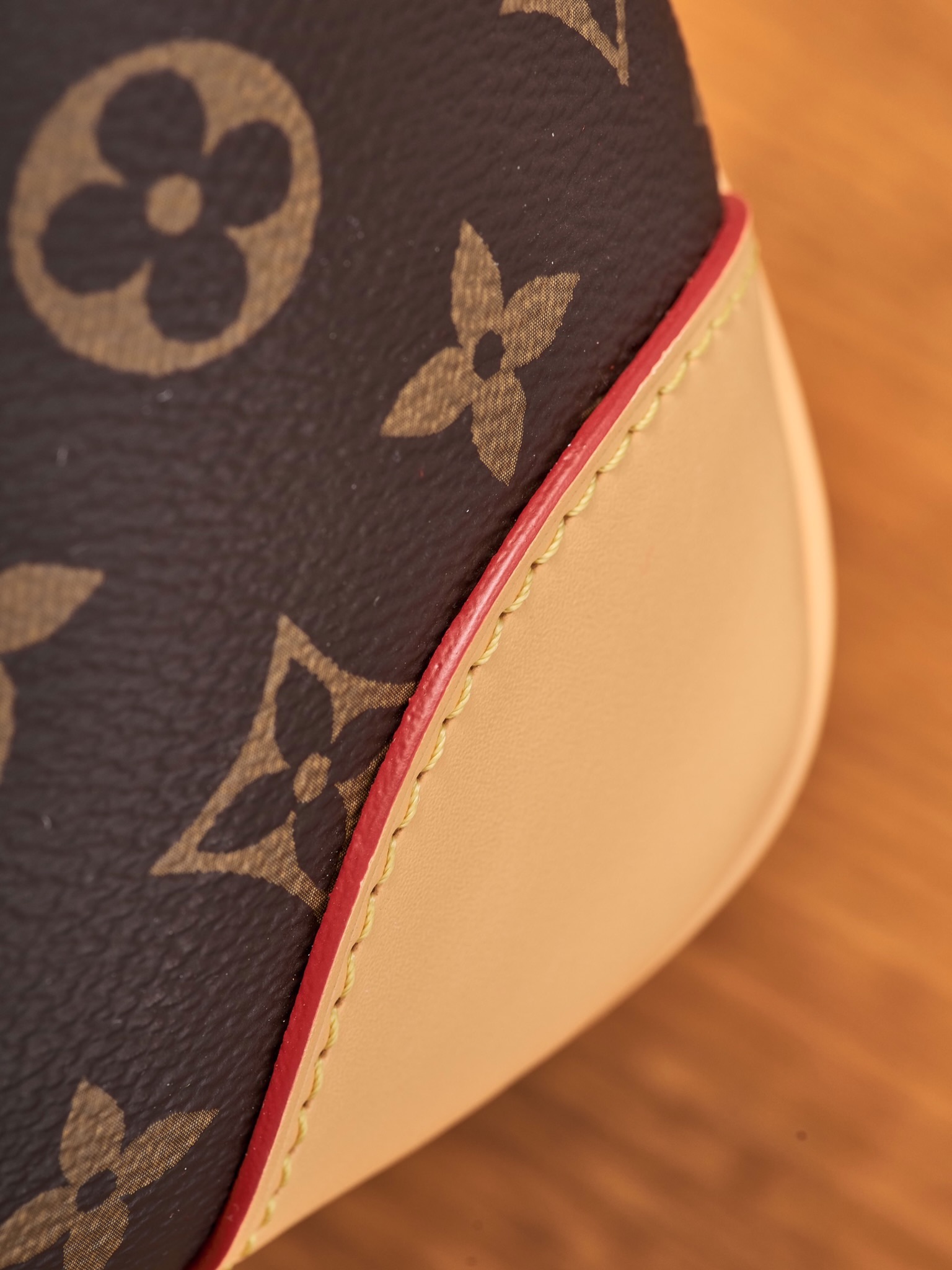 M45832: Detalle