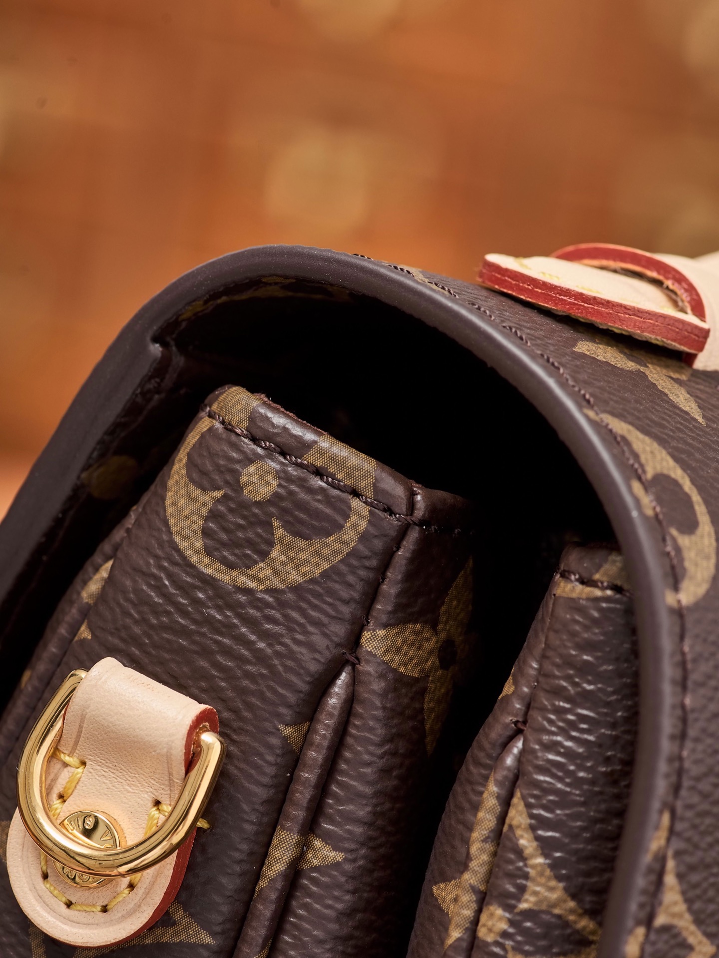 M44875: Detalle