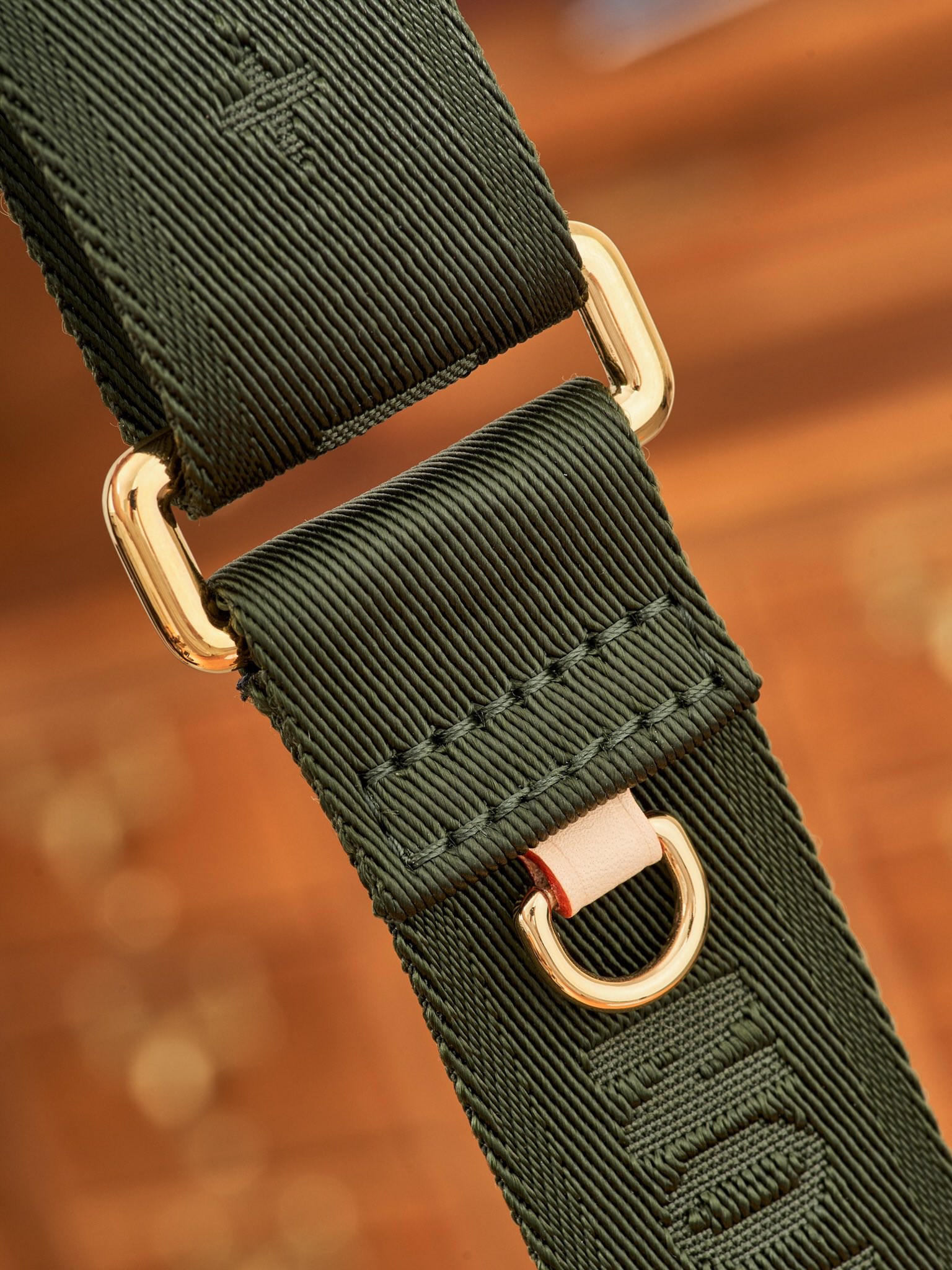 M44813: Detalle