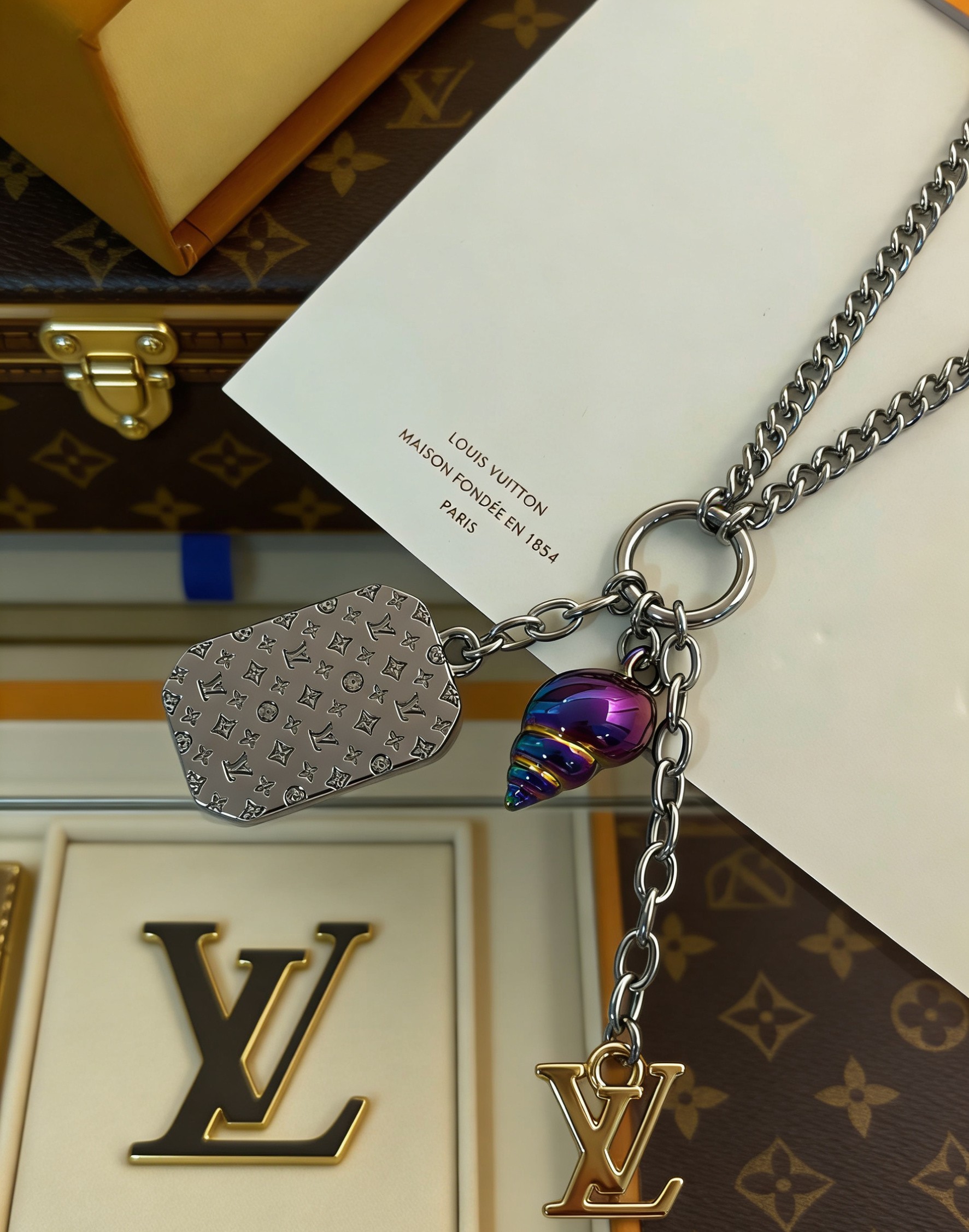 Louis Vuitton 1V路易威登 SHELL海螺项链