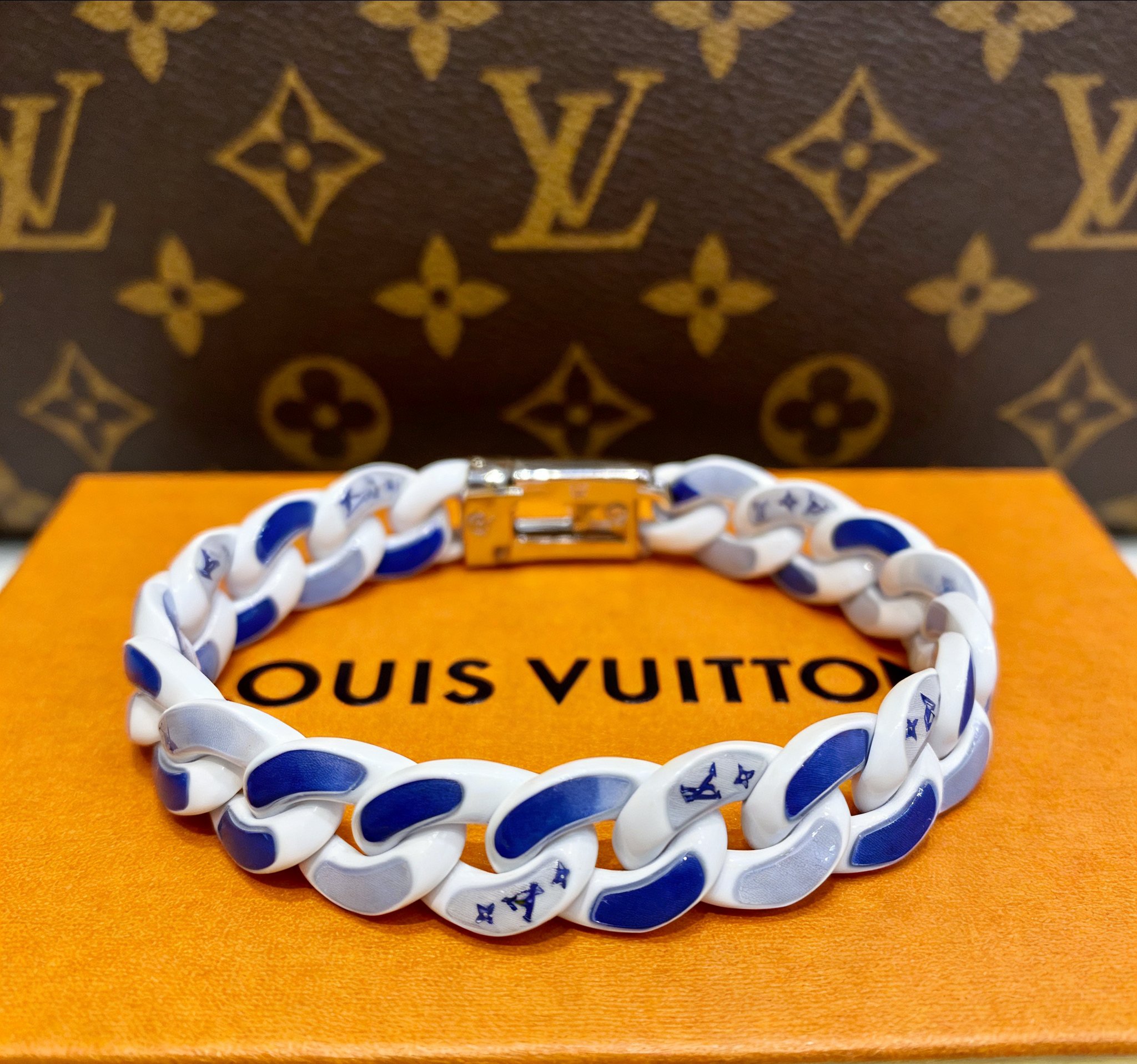 China Replica LV Jewelry LVJ0401-1311