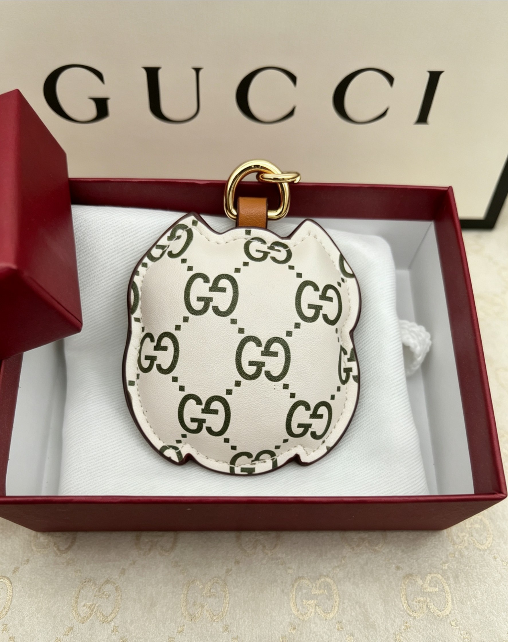 Gucci 古驰Gucci 双G猫头鹰造型钥匙扣