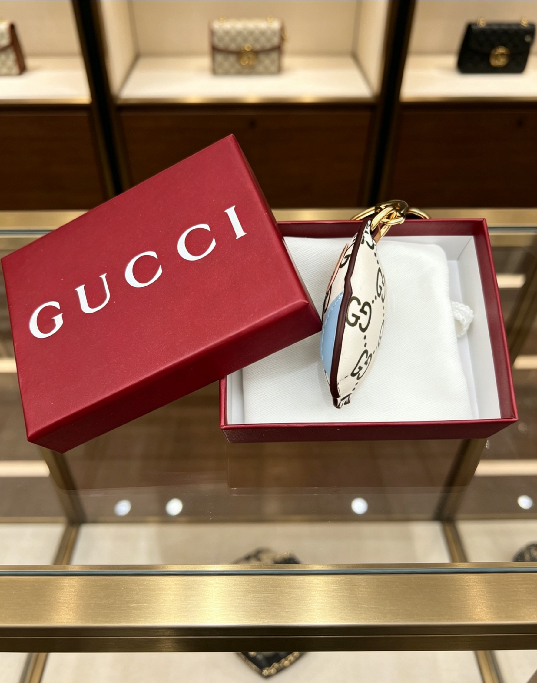 Gucci 古驰Gucci 双G猫头鹰造型钥匙扣