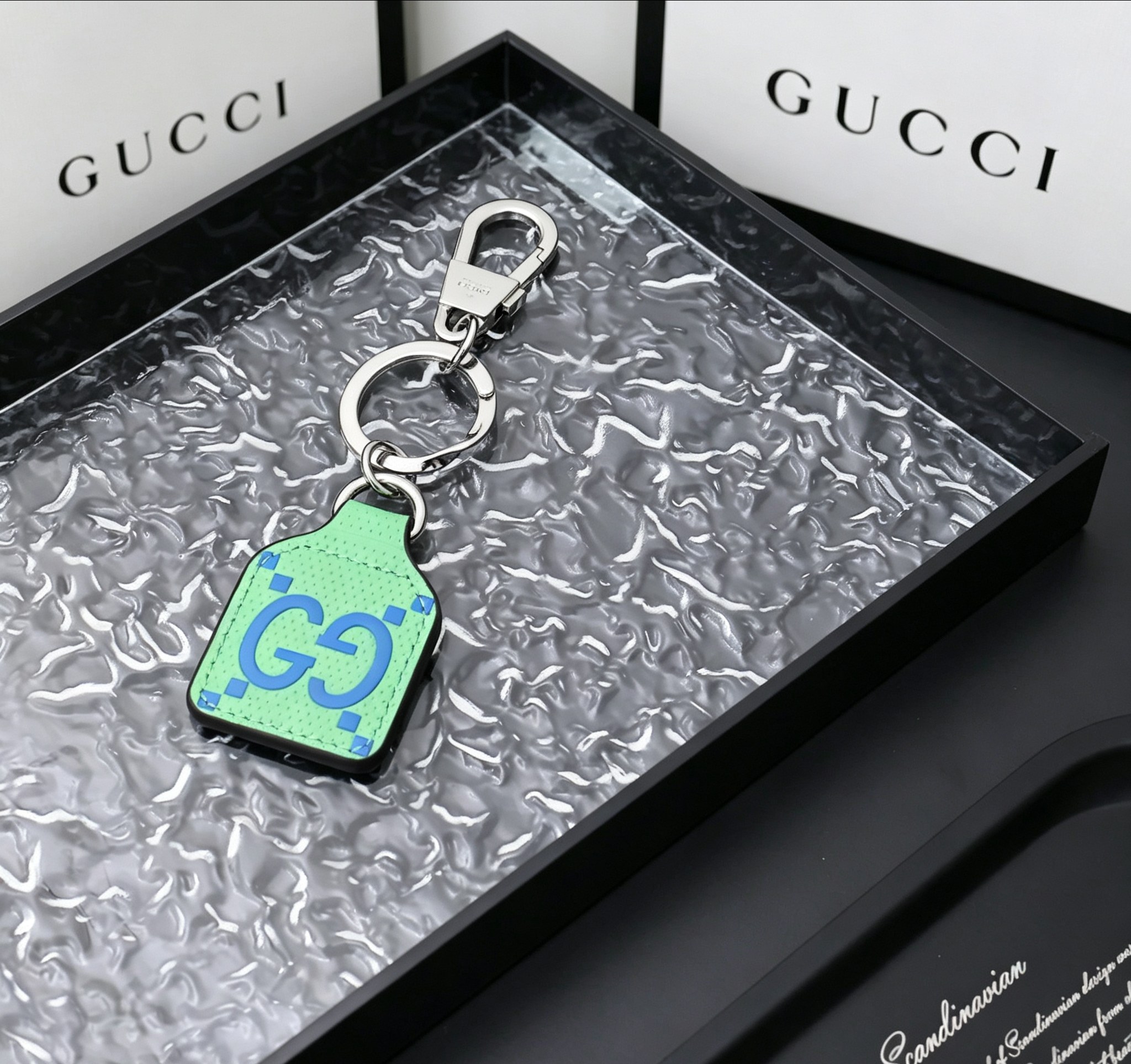 Gucci 古驰Gucci 双G绿蓝标签造型钥匙扣