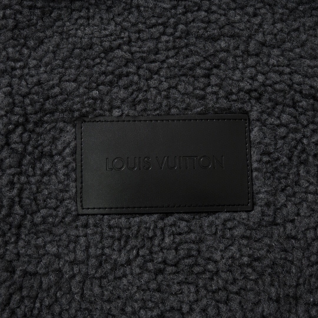 Louis Vuitton Haute Couture Haute Couture Ready-to-Wear Clothing Dress 4