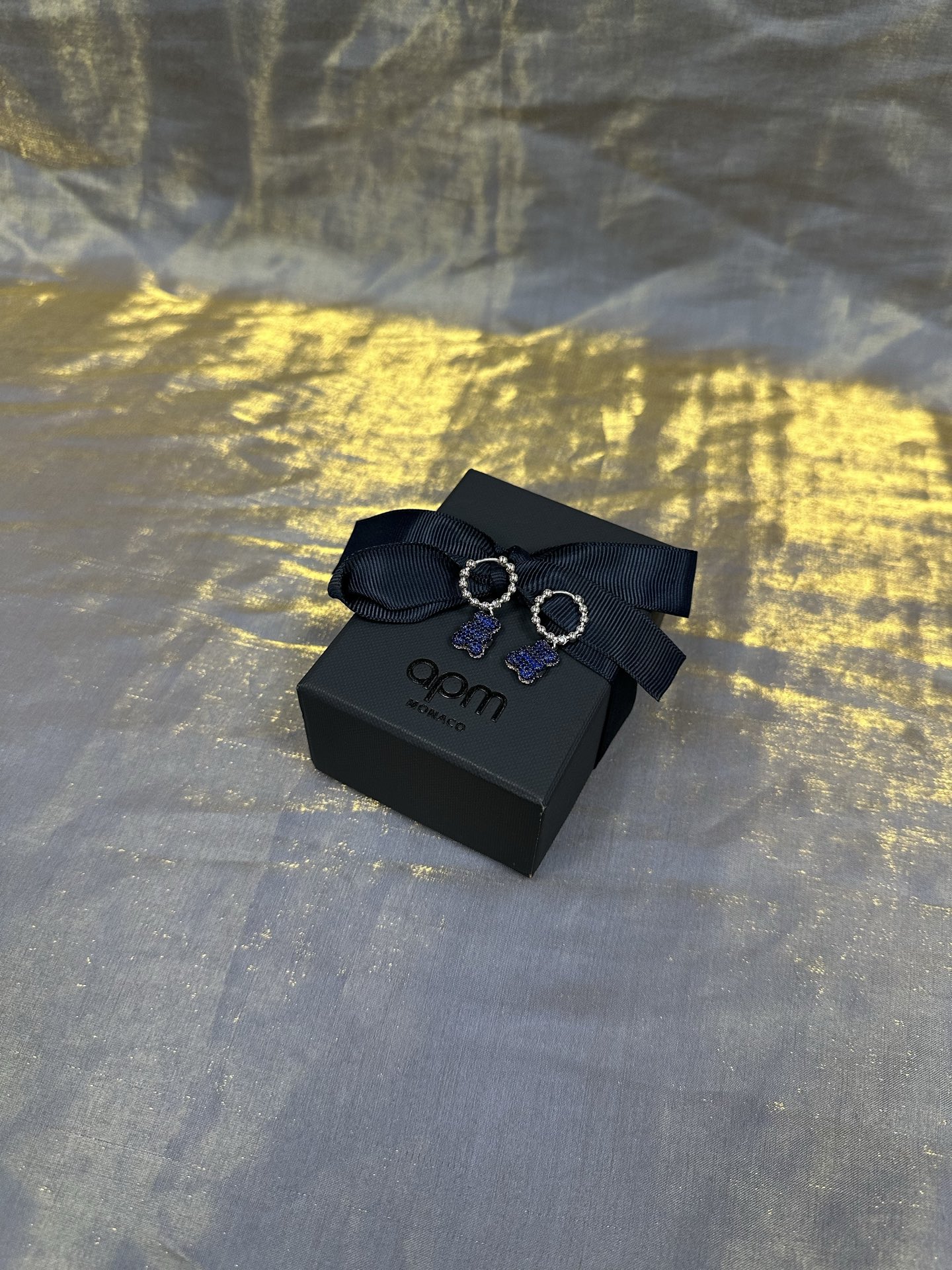 ¥118 [新品]APM Monaco Baby BabaYummy Bear圈形耳环型酷蓝色双面设计