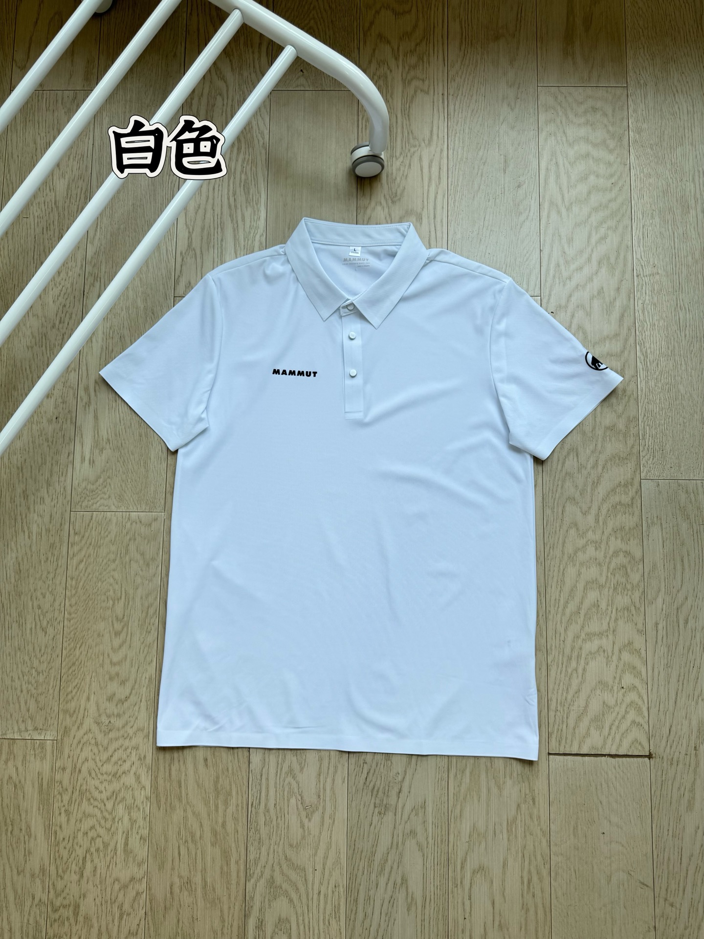 80💰
猛犸象25ss夏季新款翻领胸标logo短袖T恤,夏季POLO衫短袖,商务休闲简约风,上身帅气百搭,夏季必备百搭奢潮单品
高端定制冰丝无痕速干面料 ,穿着舒适、丝滑透气 、 胸前➕袖臂经典简约字母logo设计,翻领纽扣设计,百搭商务休闲款,潮男必备单品 ,上身帅气百搭,做工精致,细节到位,诚意满满
🏊🏻非常适合当季的款,上身百搭不挑人,玩转你的潮流,期待你我共同的驾驭🌞
尺码表:
衣长 胸围 肩宽 袖长 推荐身高体重
M 65 100 43 65 ,适合身高160到165,体重80-105斤
L 67 104 45 67 ,适合身165到170,体重105-125斤
XL 69 108 46 69 ,适合身高170到175,体重125-140斤
2XL 71 112 48 71 ,适合身高175到180,体重140-155斤
3XL 73 116 50 73 适合身高180到185,体重155-170斤
4XL 75 120 51 75 适合身高185到190,体重170-185斤
5XL 77 124 52 77 适合身高185到195,体重185到205斤