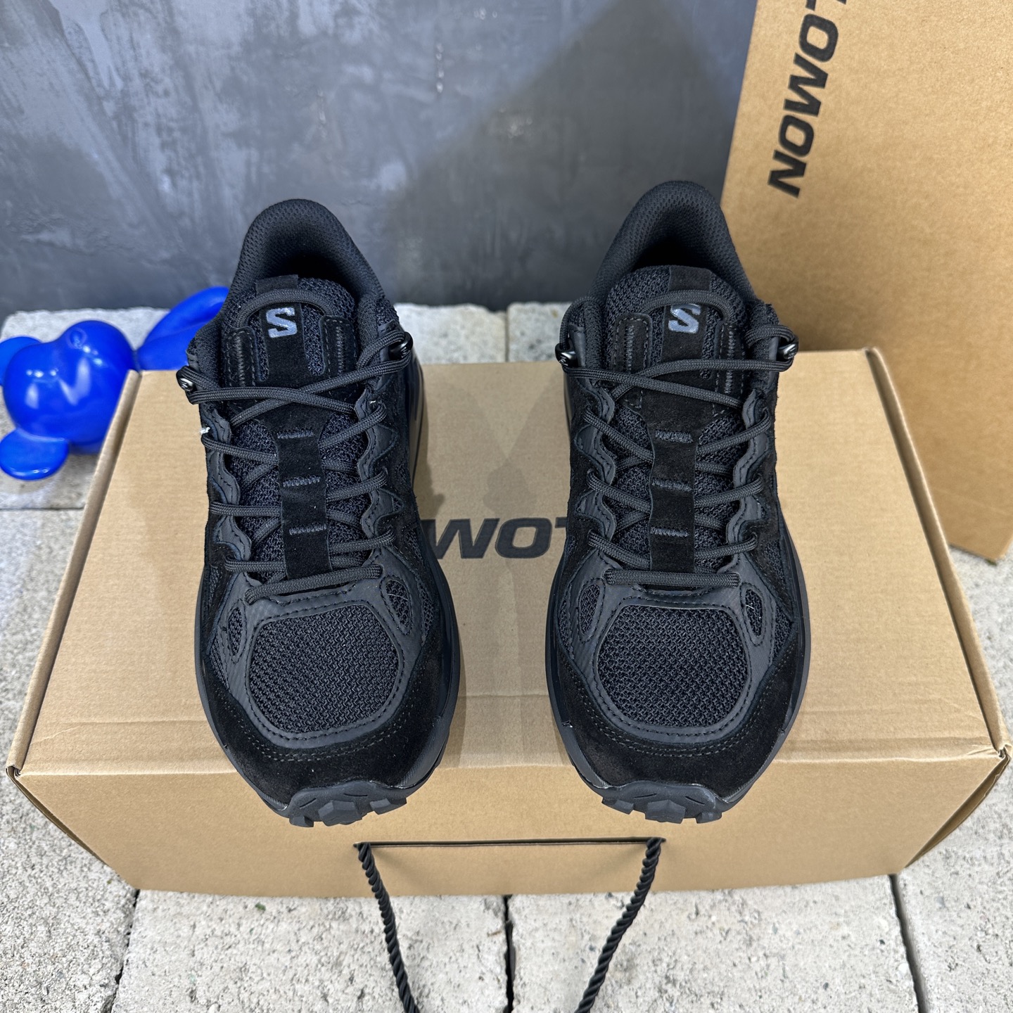 Salomon ODYSSEY ELMT LOW Black Sneakers, Size 36-44 3 i1742898310140 9215 0 1