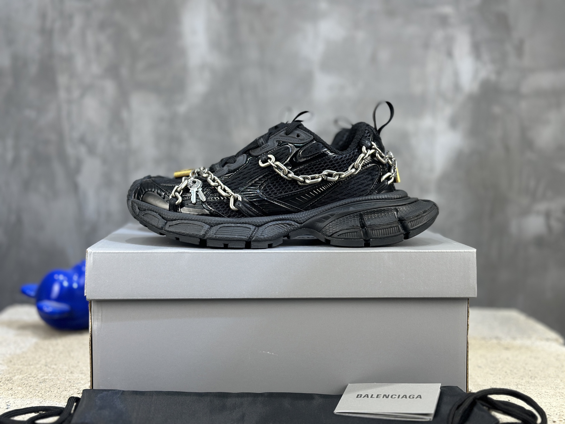 🌀 【Stock listo】 Cerraduras infantiles Balenciaga Balenciaga 9.a generación Último modelo popular Serie de za…
