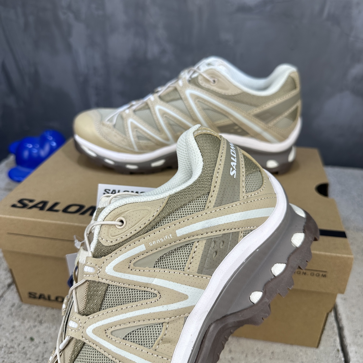 Salomon XA Pro 3D Outdoor Running Shoes - Breathable, Cushioned, and Anti-Slip 8 i1745221130291 3447 0 6