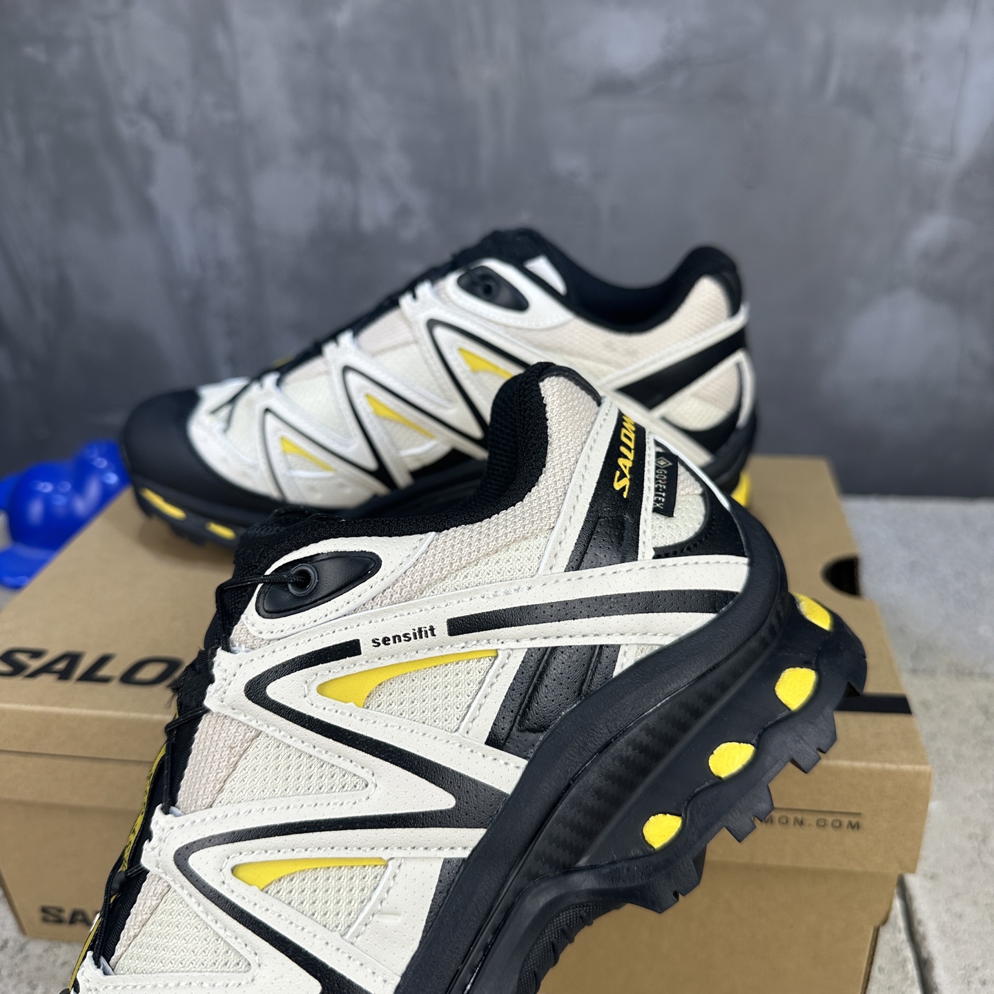 Salomon XA PRO 3D Outdoor Running Shoes - Breathable, Cushioned, Unisex 8 i1745221152689 2456 0 6