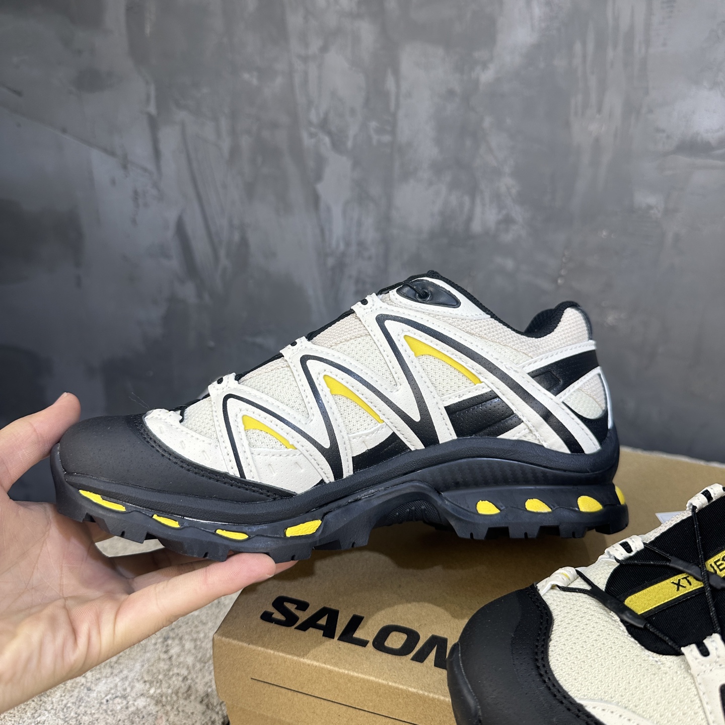 Salomon XA PRO 3D Outdoor Running Shoes - Breathable, Cushioned, Unisex 6 i1745221153369 8369 0 4