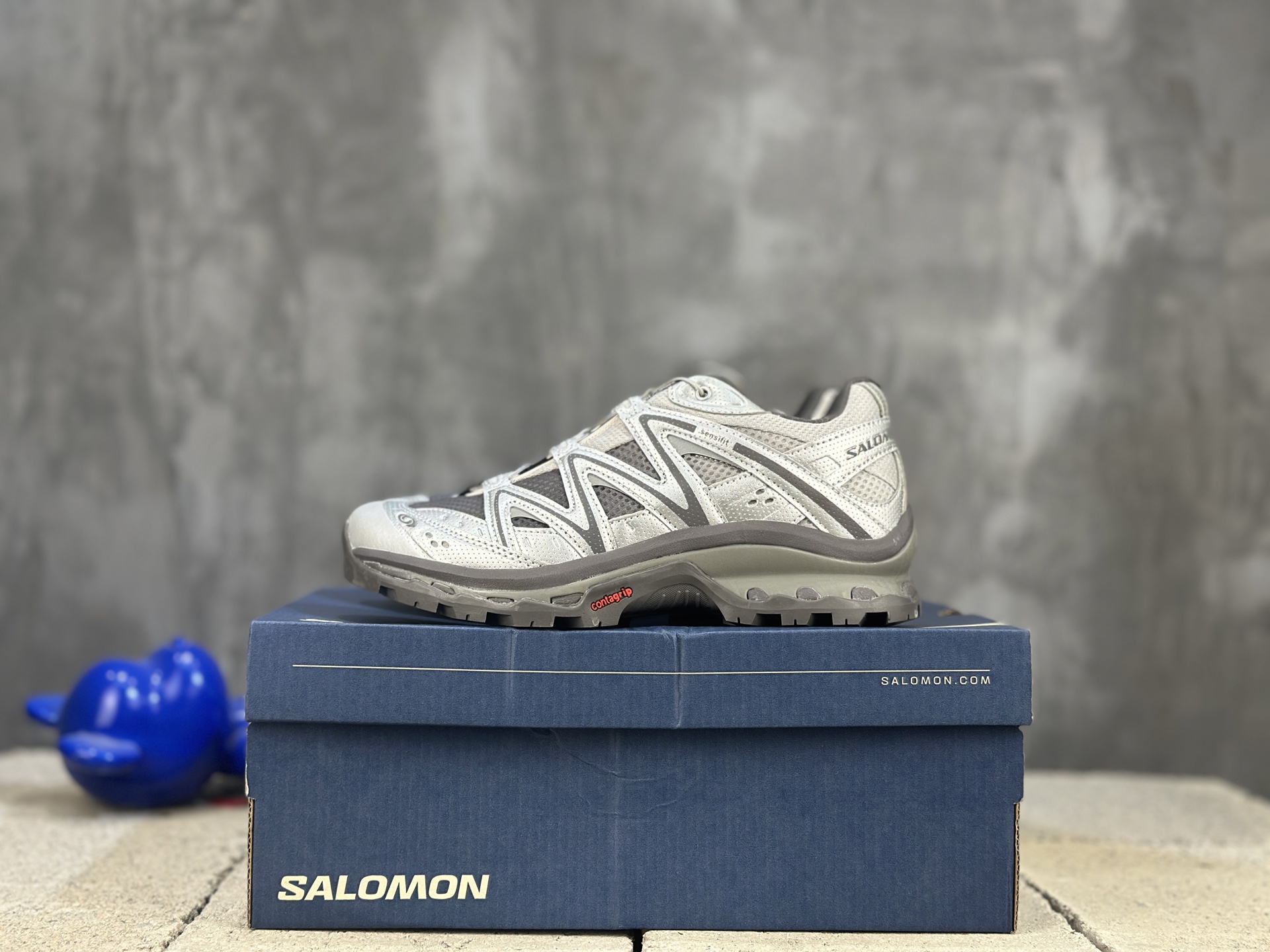 Salomon XA Pro 3D Outdoor Running Shoes - Breathable, Durable, and Comfortable 1 Salomon XA Pro 3D Outdoor Running Shoes - Breathable, Durable, and Comfortable