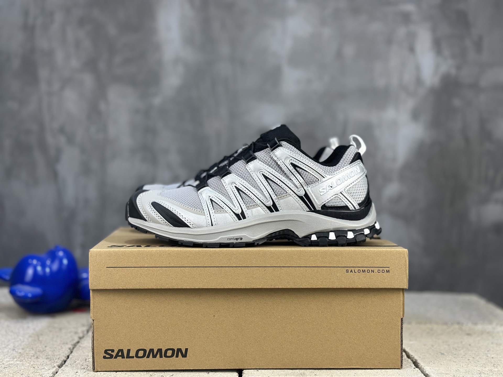 Salomon XA Pro 3D Outdoor Running Shoes - Breathable, Cushioned, and Slip-Resistant 1 Salomon XA Pro 3D Outdoor Running Shoes - Breathable, Cushioned, and Slip-Resistant