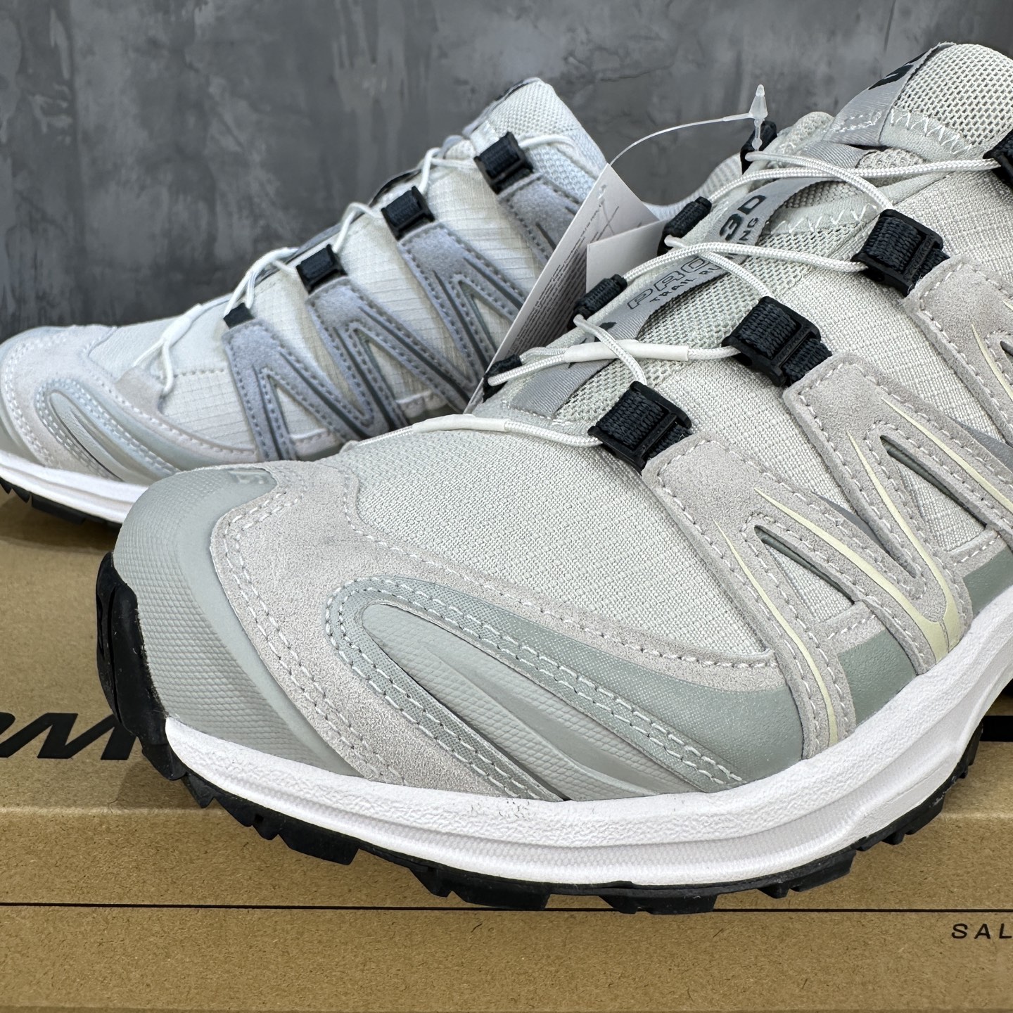 Salomon XA Pro 3D Outdoor Running Shoes - Breathable, Cushioned, and Durable 7 i1745320710229 7359 0 5