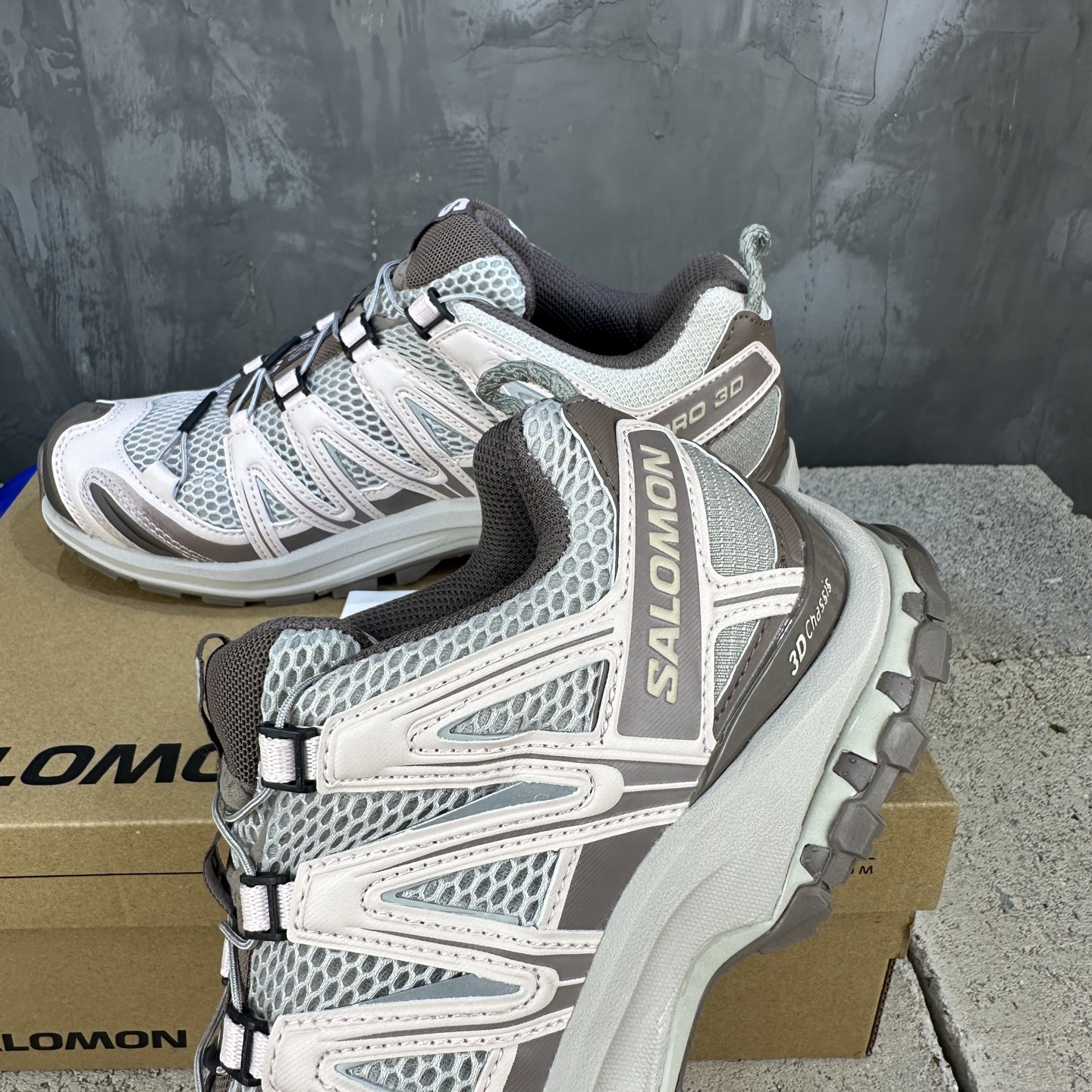 Salomon XA PRO 3D Outdoor Running Shoes - Breathable, Cushioned, and Anti-Slip 8 i1745320733232 8253 0 6
