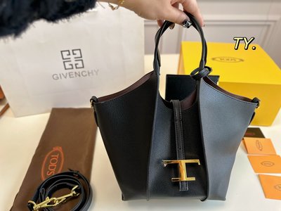 TOD’S Handbags Tote Bags Casual