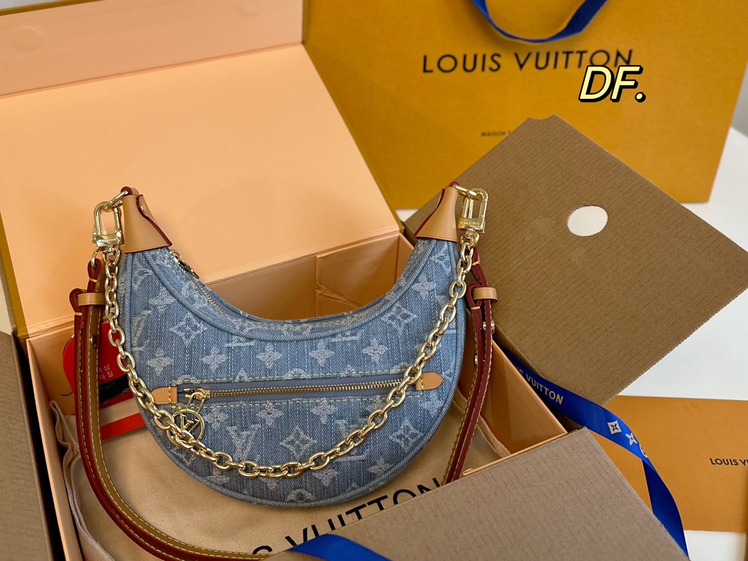 Louis Vuitton Sacs À Bandoulière & À Épaule Sous les aisselles