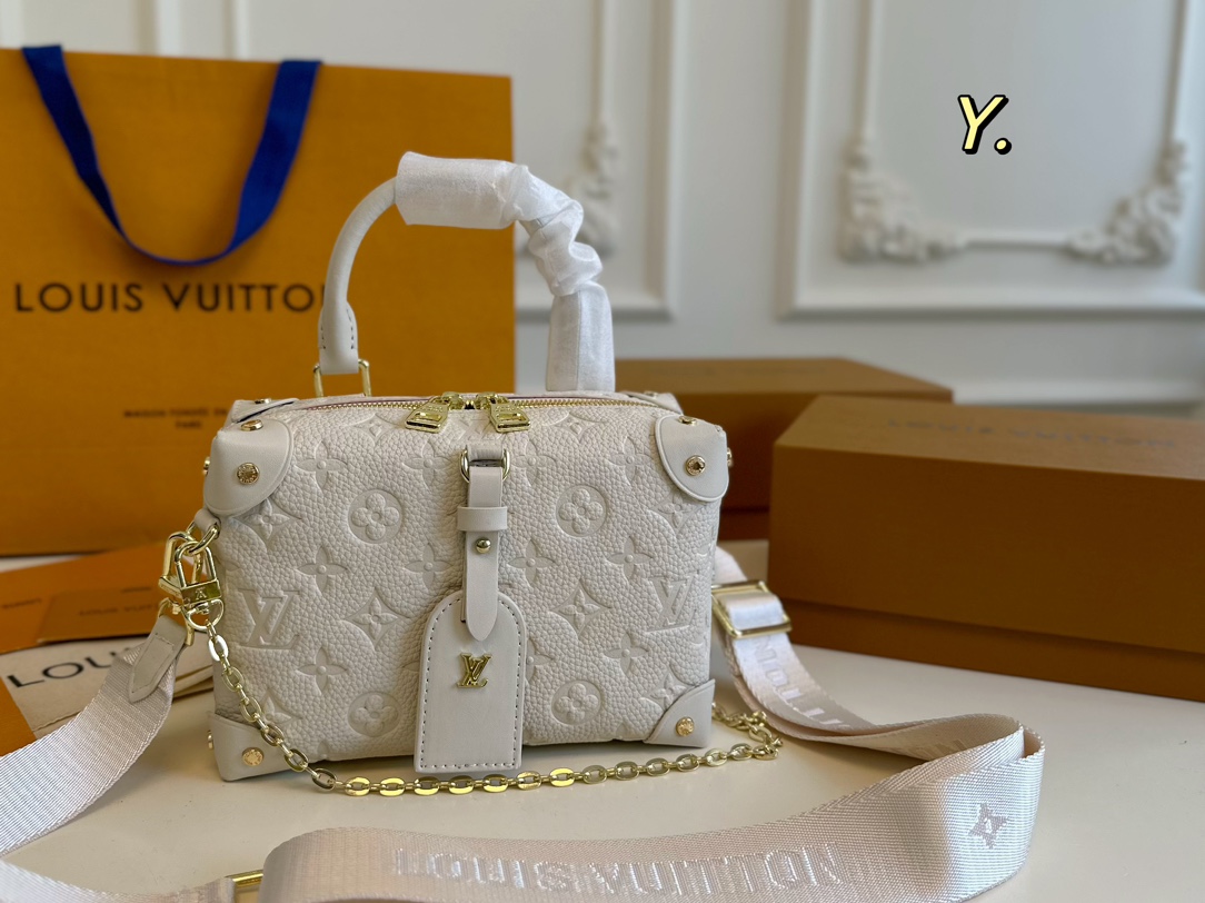 Louis Vuitton Sacs À Bandoulière & À Épaule Tissu Peu importe