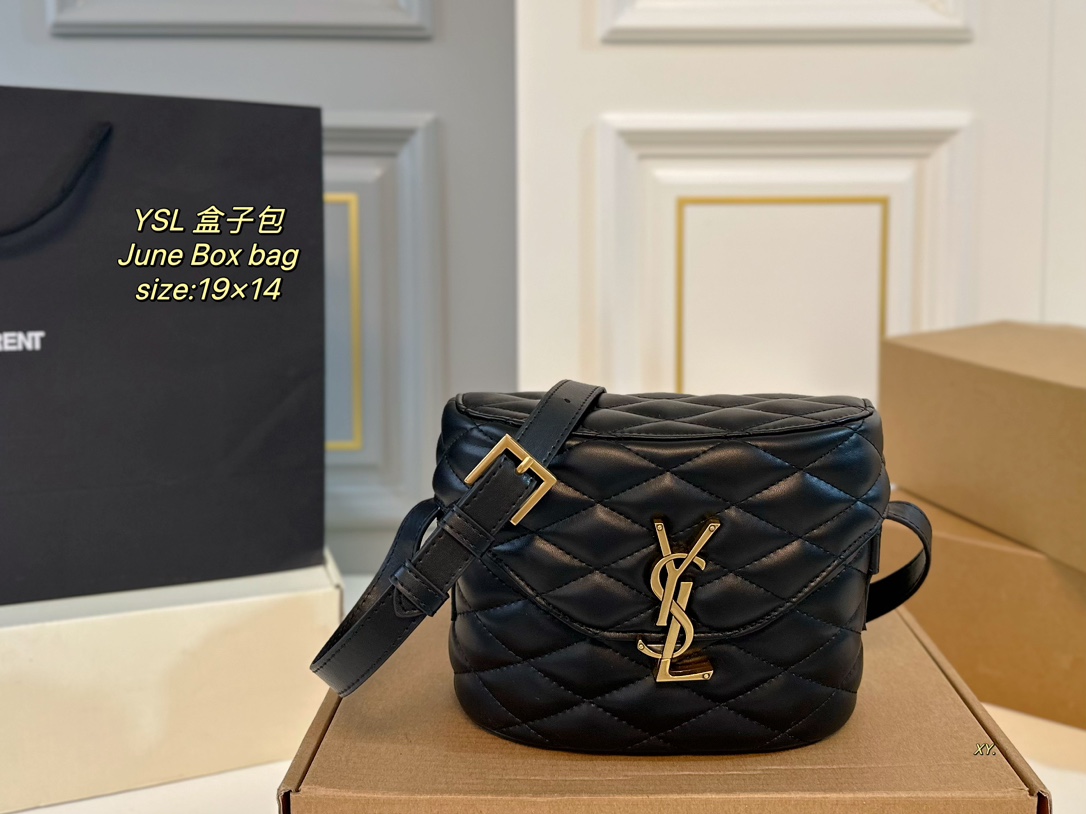 Yves Saint Laurent Geschäft
 Taschen Umhängetaschen  & Schultertaschen Vintage