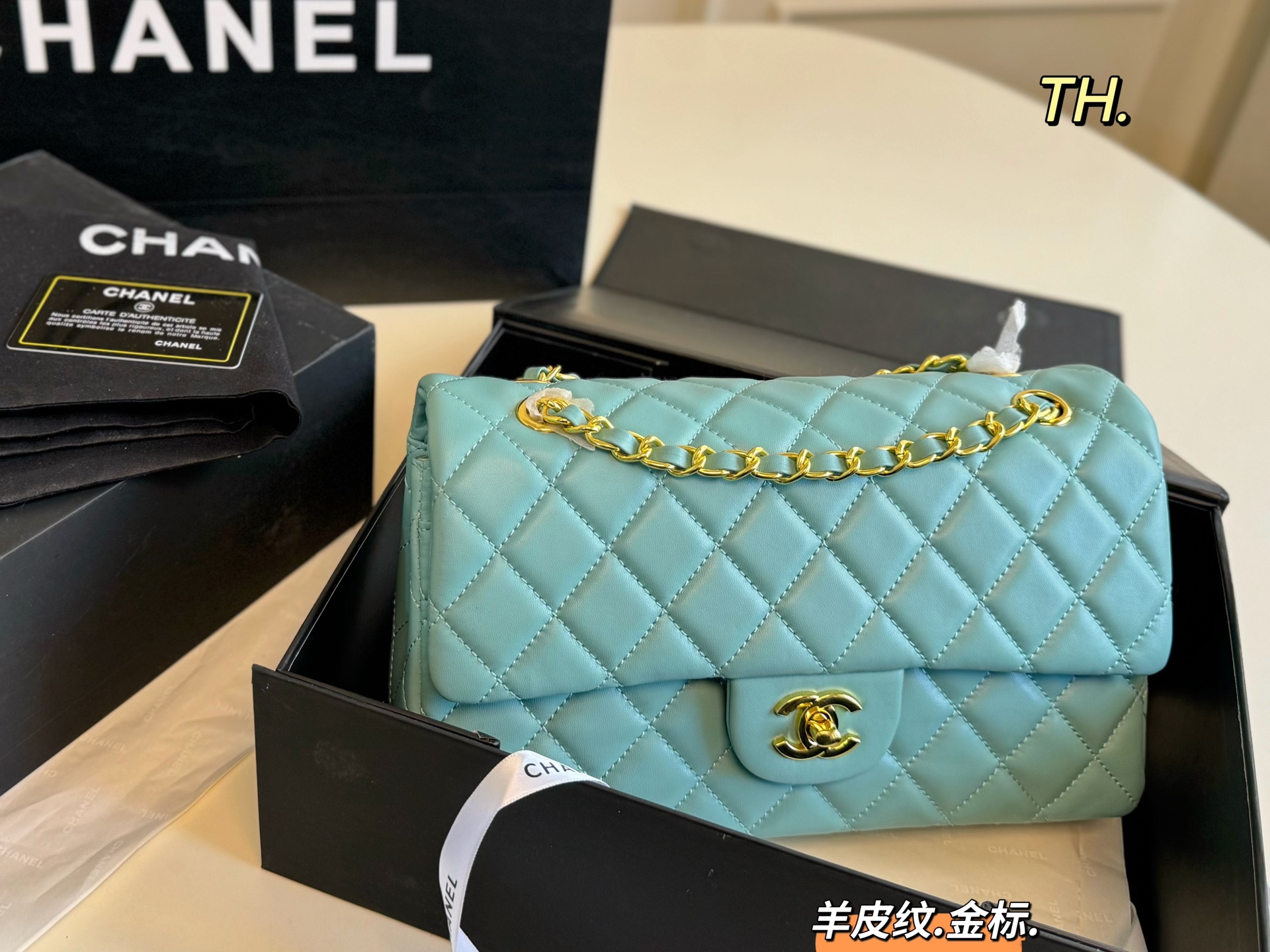 Chanel Classic Flap Bag, 25x15cm, Double Flap, Chain Strap - Stylish & Timeless 7 i1746763024446 7259 0 5