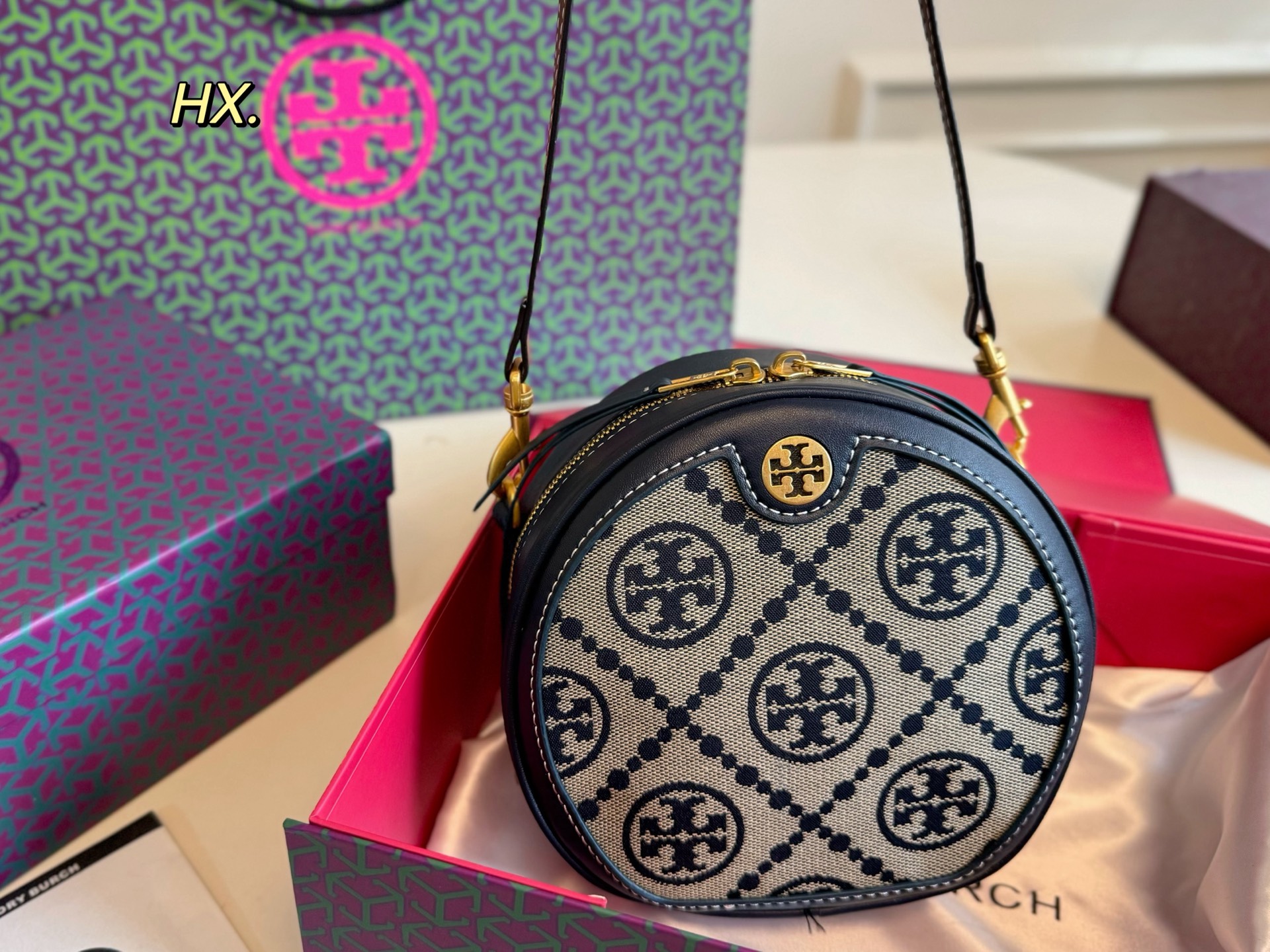 Tory Burch Round Crossbody Bag, Jacquard, Leather Trim, Adjustable Strap 3 i1751085667367 4199 0 1