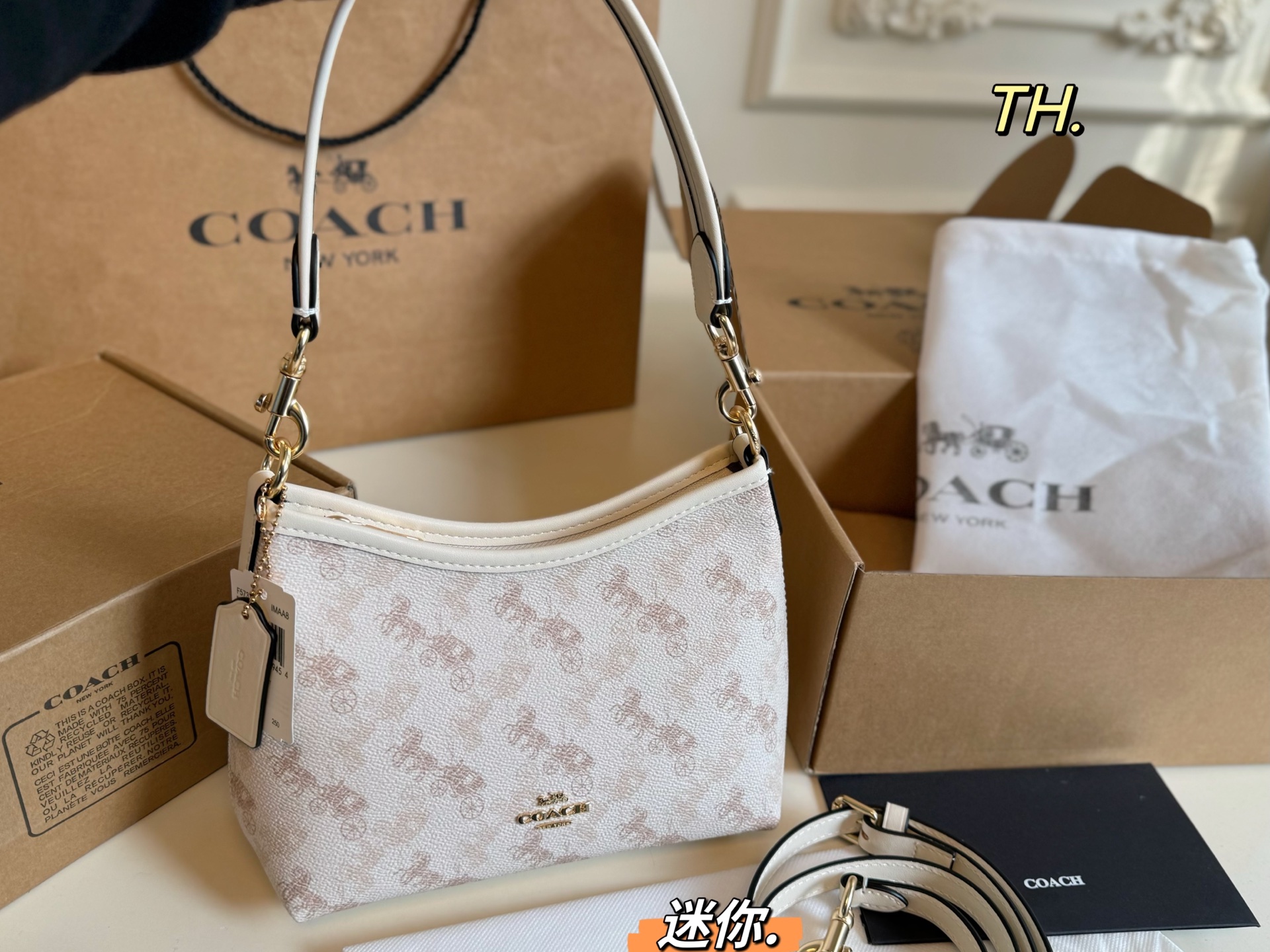 Mini (caja de avión) tamaño: 20×14 mini. COACH Coach nuevo Laurel bolso de vagabundo 💕 con dos correas cortas, se pued…