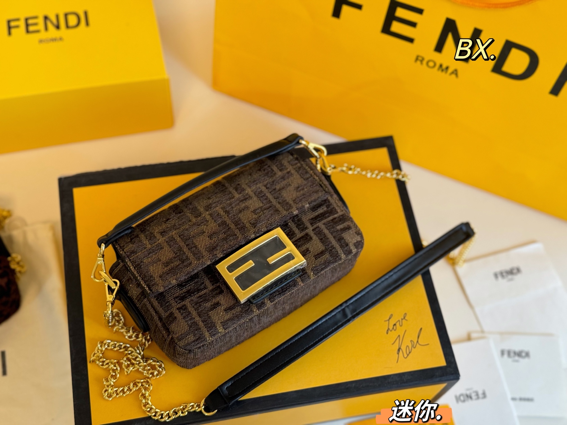 P233 Folding Box | | Size: 16×12 | Fendi Fendi’s New Vintage Canvas Baguette Bag | Canvas Fabric, Lazy Street Style | Light Weight And Impressive Capacity | Taking Into Account Both Fashion And Practicality | When Going Out, You Will Be Fashionable And Essential️