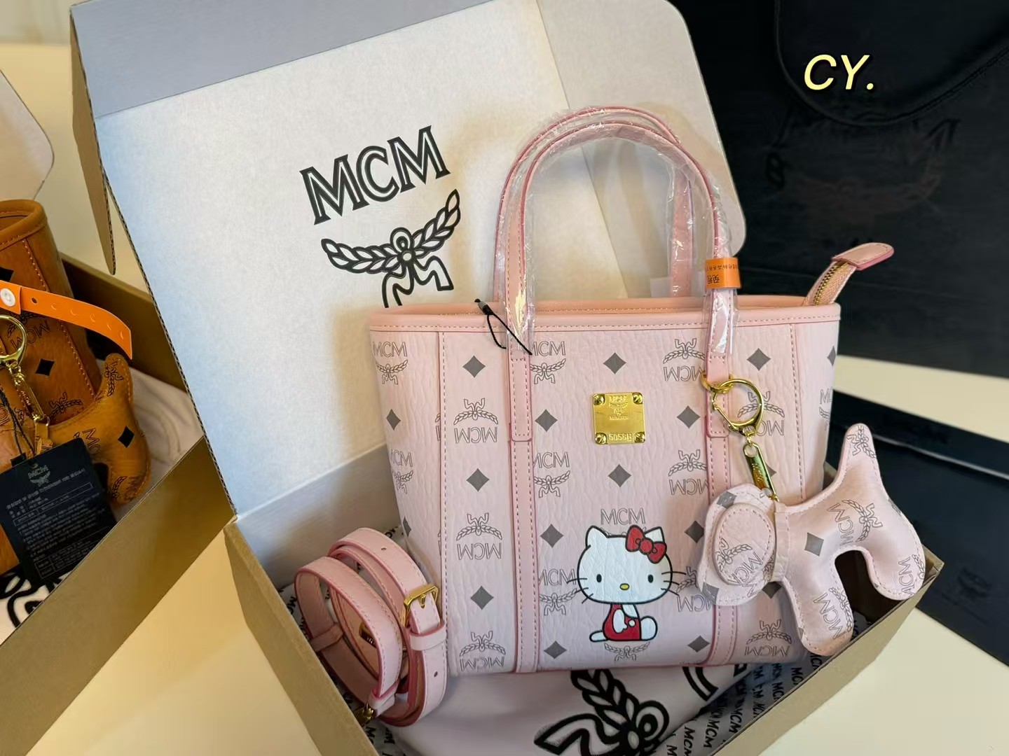 _dwM9sij0jOy5dlcUjmK_GMaM-gfA1fQuP4TBdcg