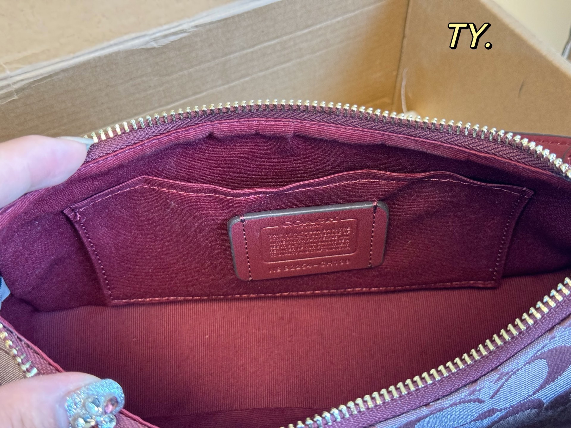 COACH tas (vliegtuigdoos) — photo 6