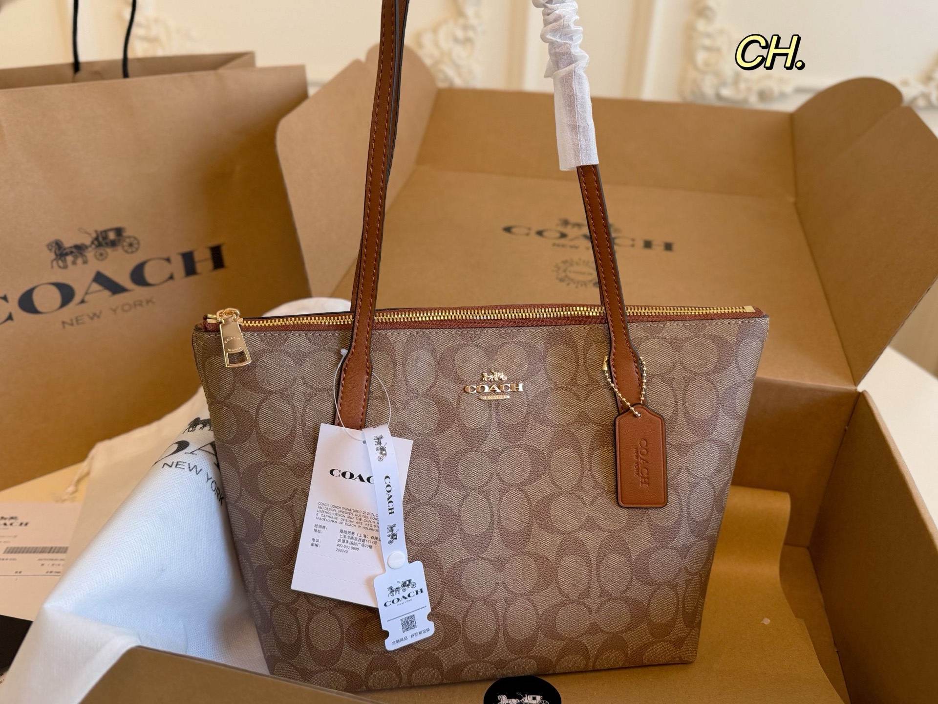 (Caja de avión) tamaño: 25×21 Bolso de compras con cremallera COACH. Diseño con cremallera, muy ligero, gran capacidad,…