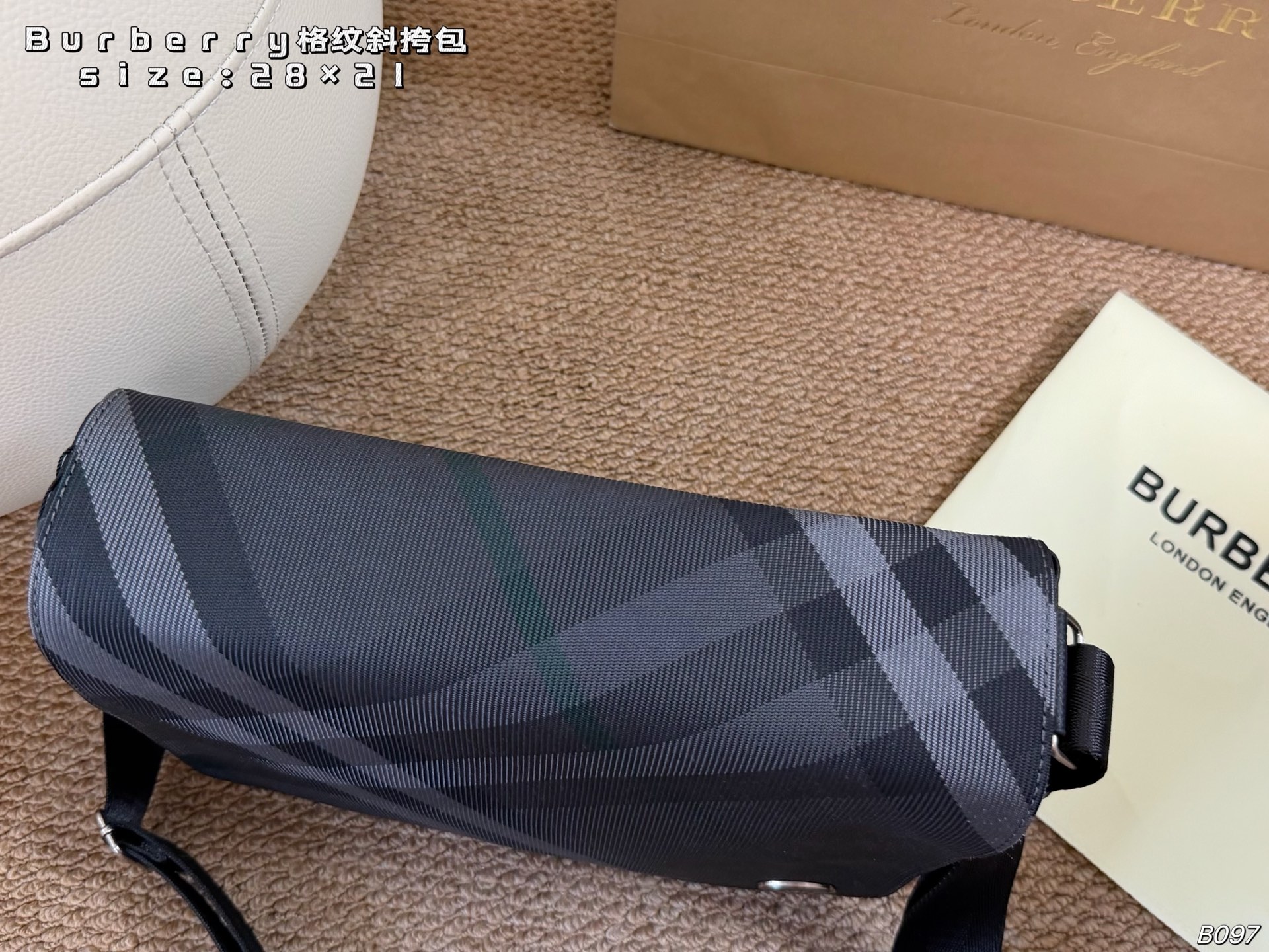 Burberry bag foldeboks) — photo 8
