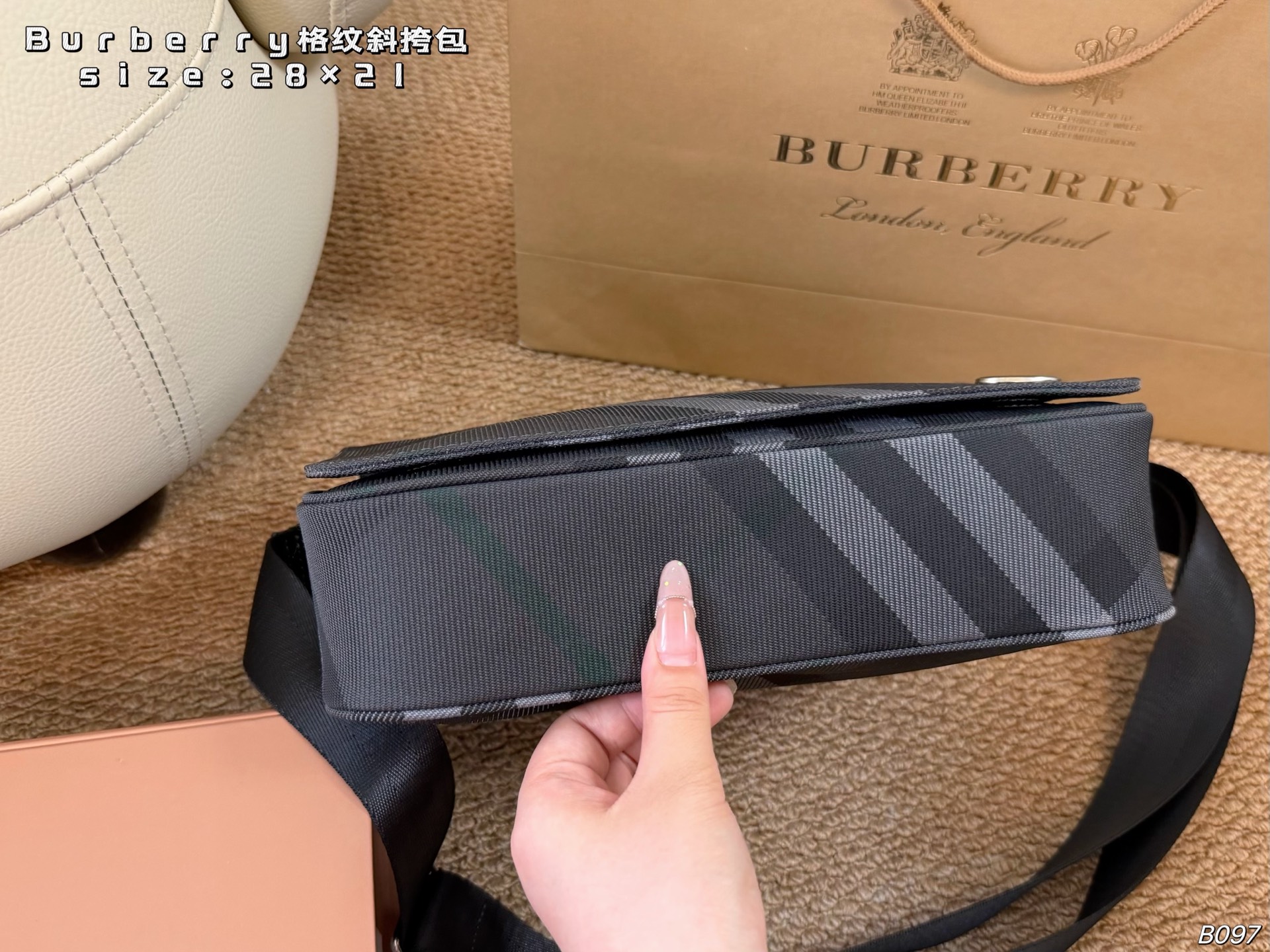 Burberry bag foldeboks) — photo 4