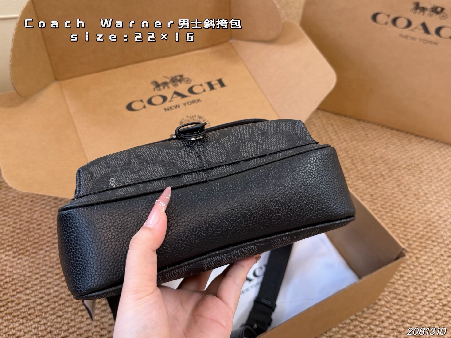 COACH bag airplane box) — photo 2