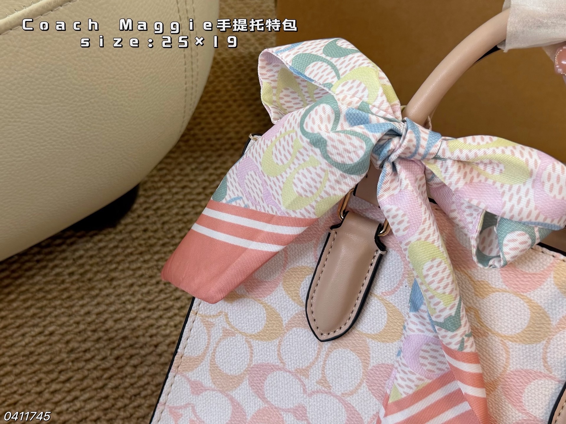 COACH bag airplane box) — photo 8