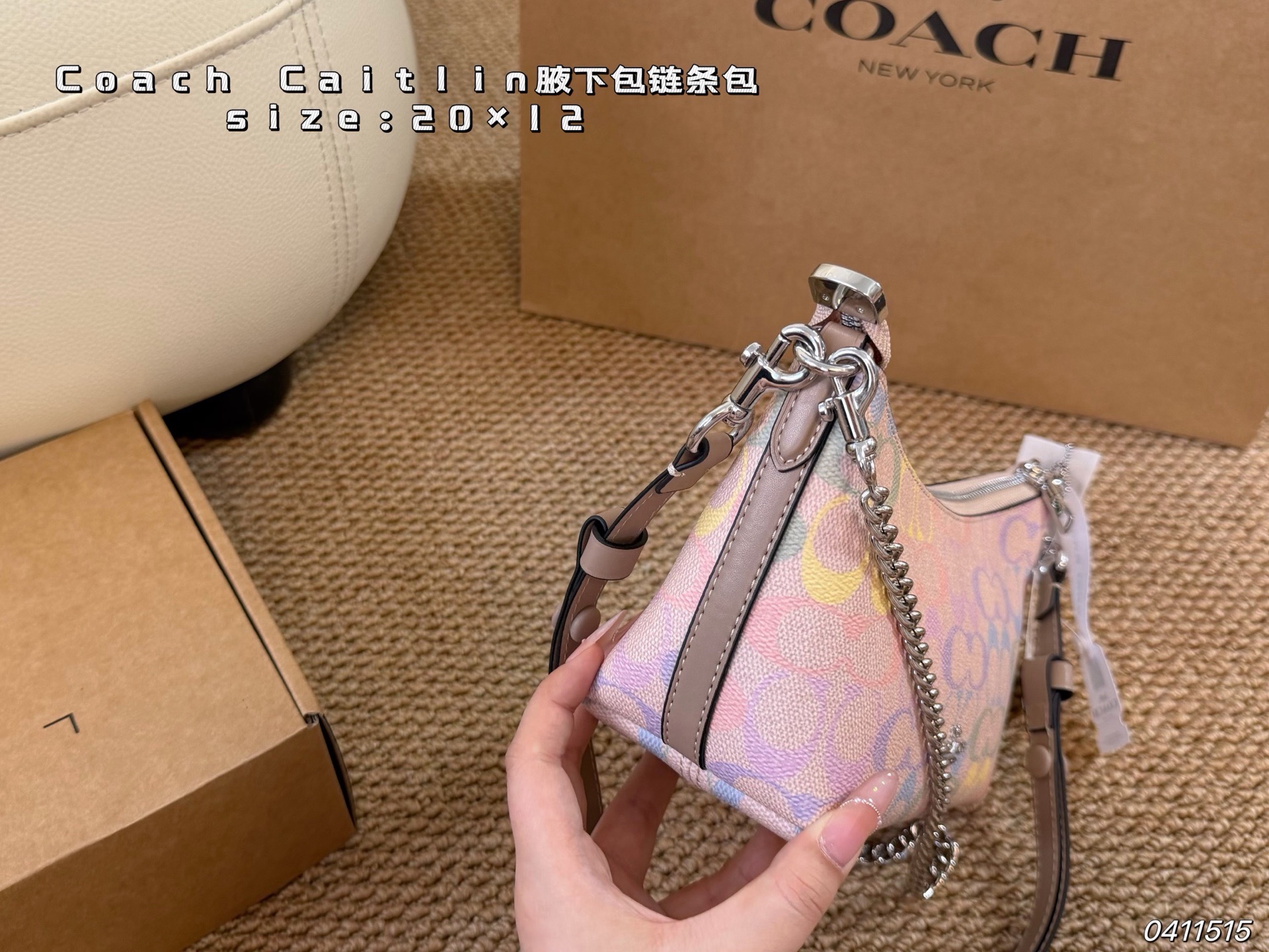 COACH bag airplane box) — photo 3